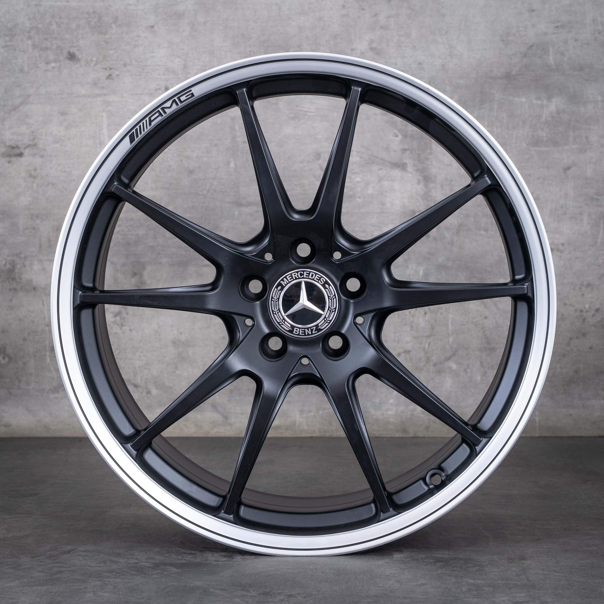 Alkuperäiset Mercedes Benz C-sarja C63 & S AMG vanteet 19 20 tuuman C205 A205 A2054017400 A2054017500 musta matta kiillotettu viimeistely
