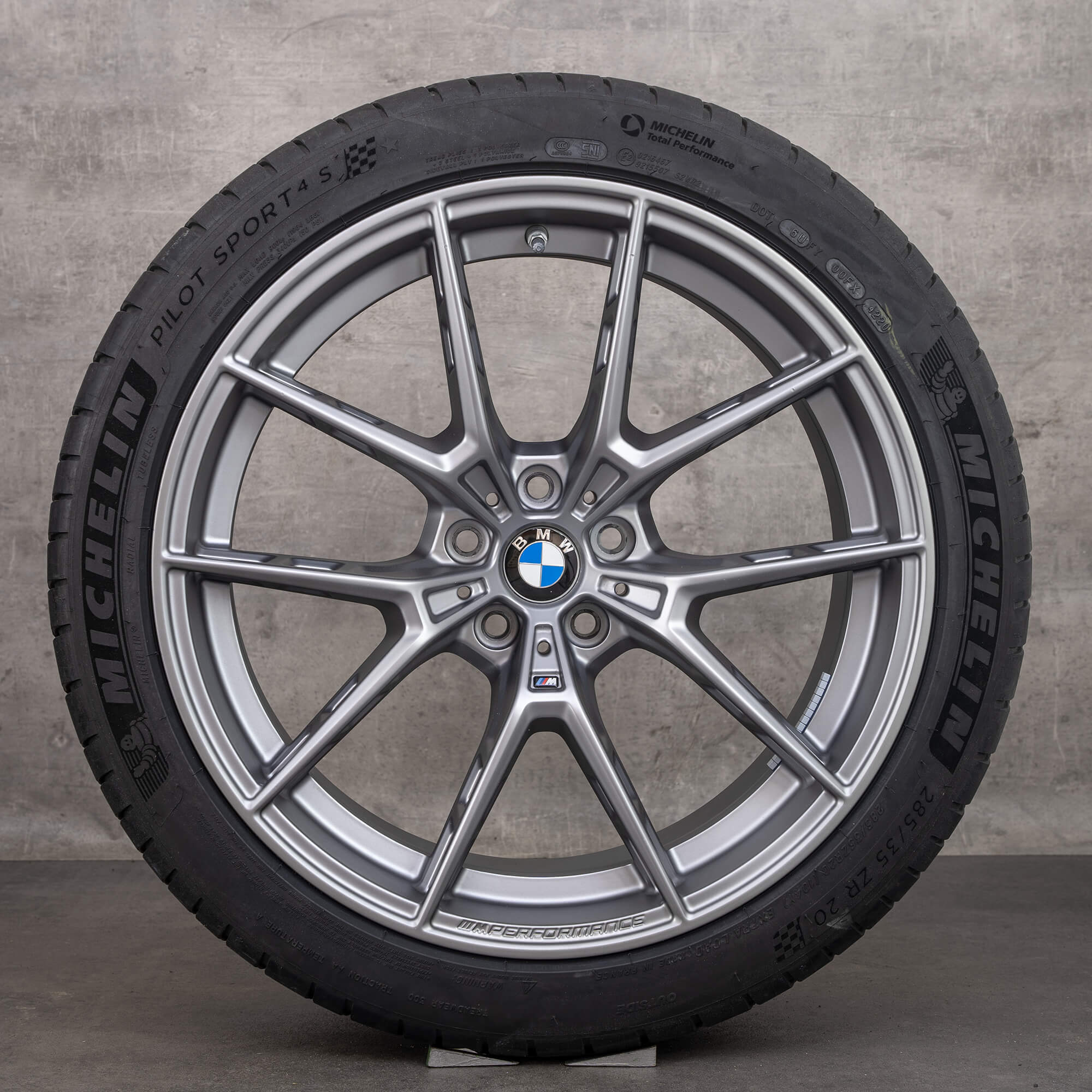 BMW M5 F90 M8 F91 F92 M863 summer wheels tires 20 inch alloy rims New