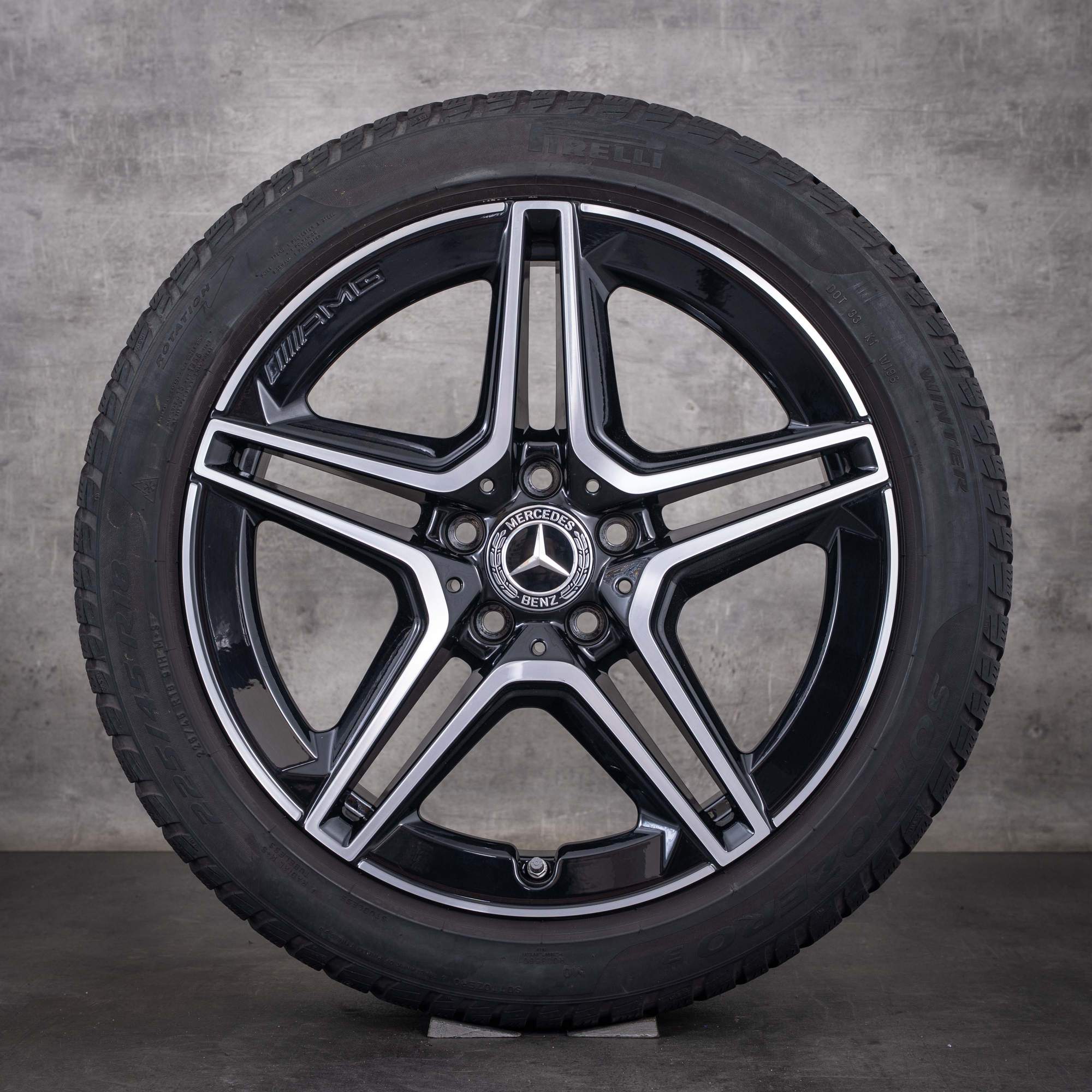 Original Mercedes-Benz A- och B-klass CLA AMG vinterhjul 18 tum W177 V177 W247 X118 C118 fälgar A1774011500 svarta frontpolerade