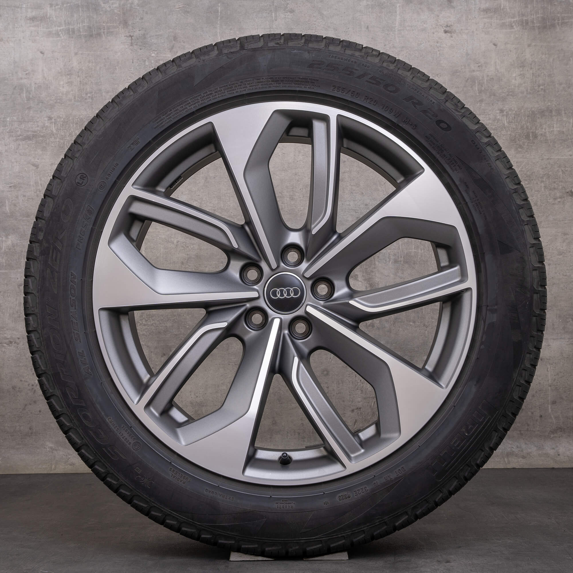 Alkuperäiset Aidot Audi e-tron GE & Q8 Sportback vanteet 20 tuumaa, all season renkaat 4KE601025 antrasiitti, kiillotettu
