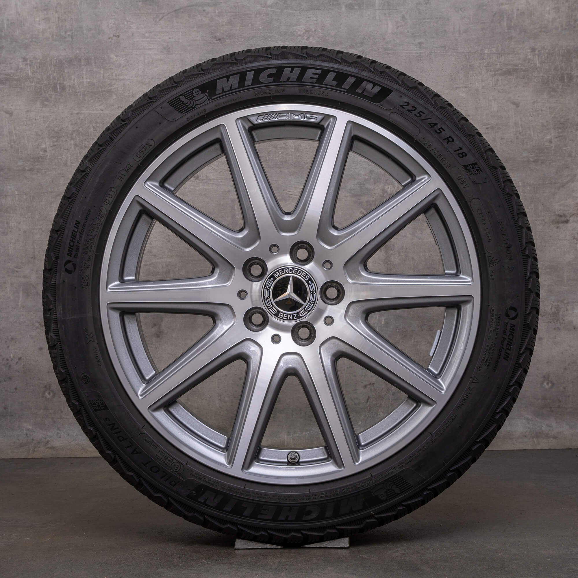 Originale AMG Mercedes Benz A-Klasse A45 & S CLA 35 45 vinterdekk 18-tommers W177 C118 felger A1774013900 himalaya grey glossy turned