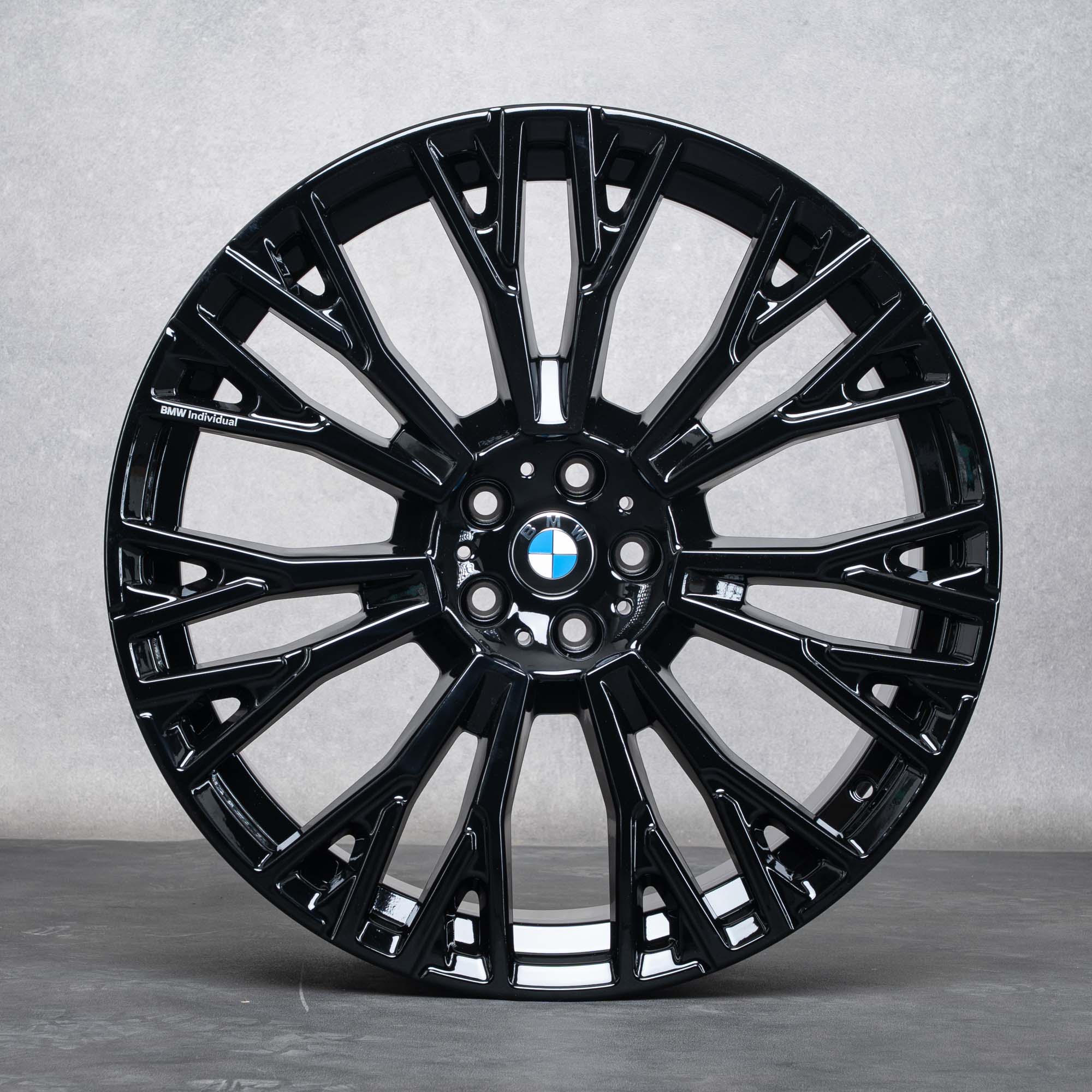 Oryginał BMW X5 X6 Felgi 22 cale G05 G06 Stylizacja 745i 6883763 6883764 czarny błyszczący