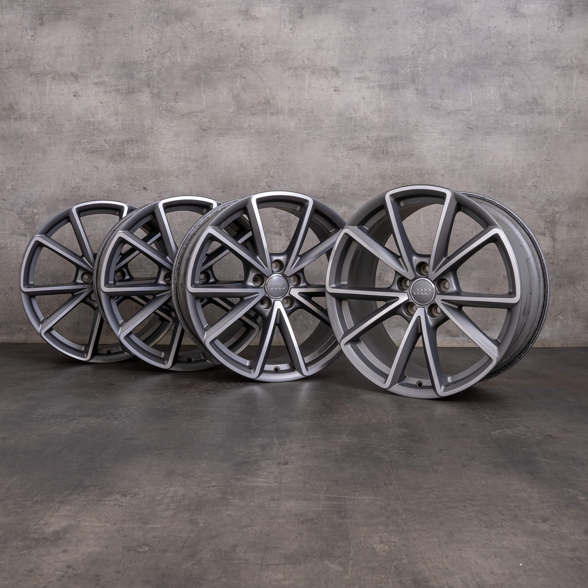 OEM Audi A4 S4 Rims 19 inch B8 8K 8K0601025CT titanium matt glossy
