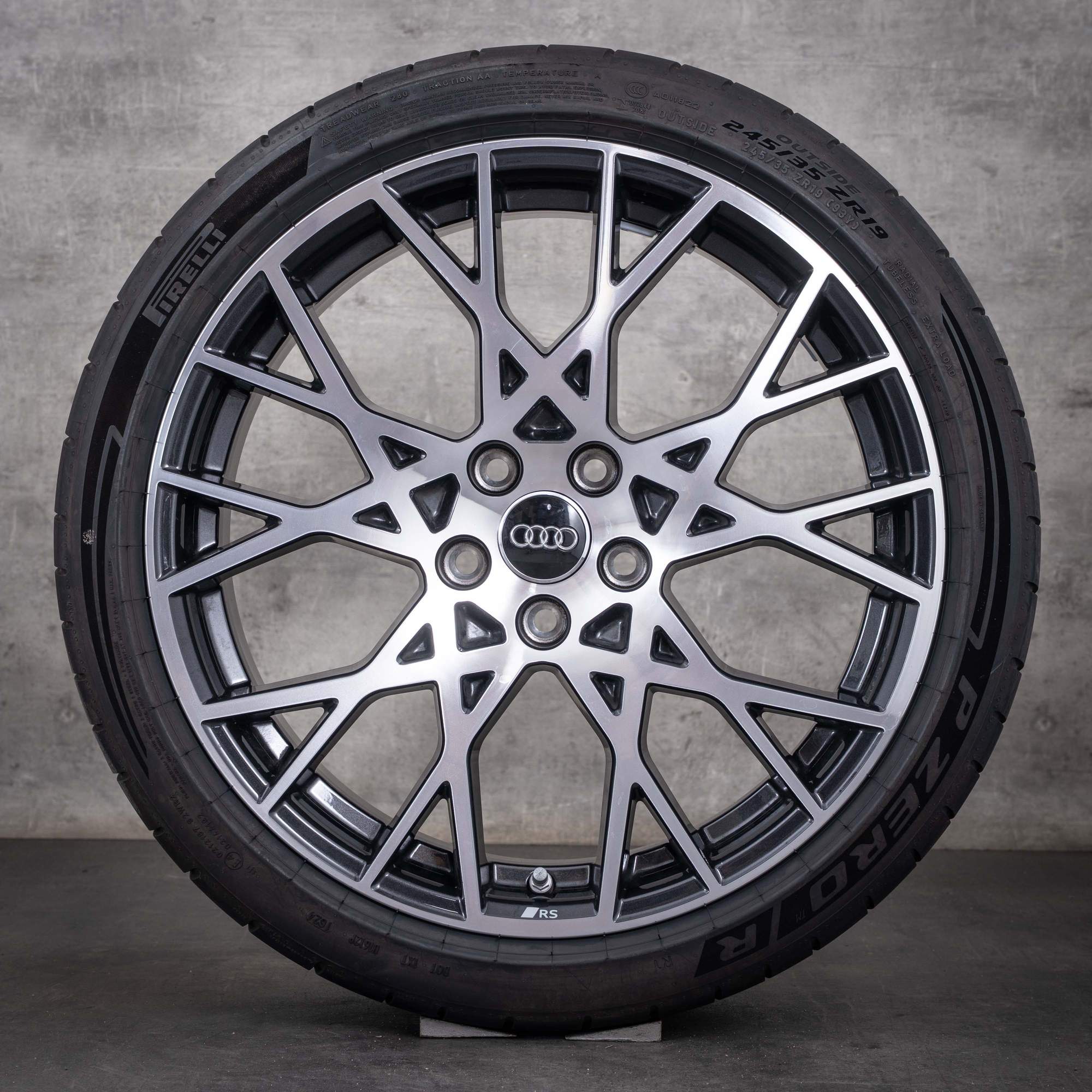 Original Audi RS3 Felgen 19 Zoll 8Y RS Sommerräder 8Y0601025CK 8Y0601025CL granitgrau glanzgedreht
