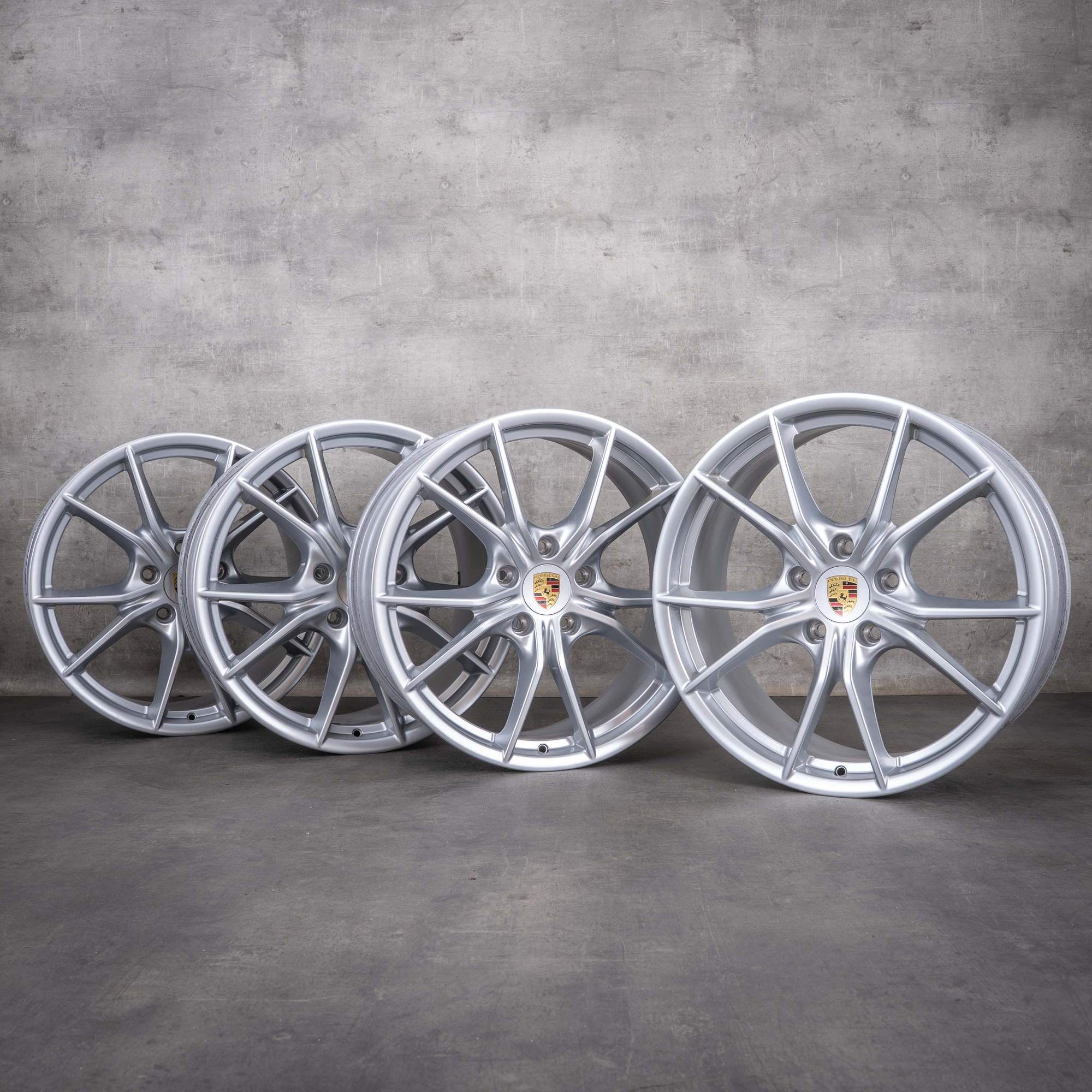 Jantes d'origine Porsche 991 II 20 pouces 99136271000 99136276002 argent
