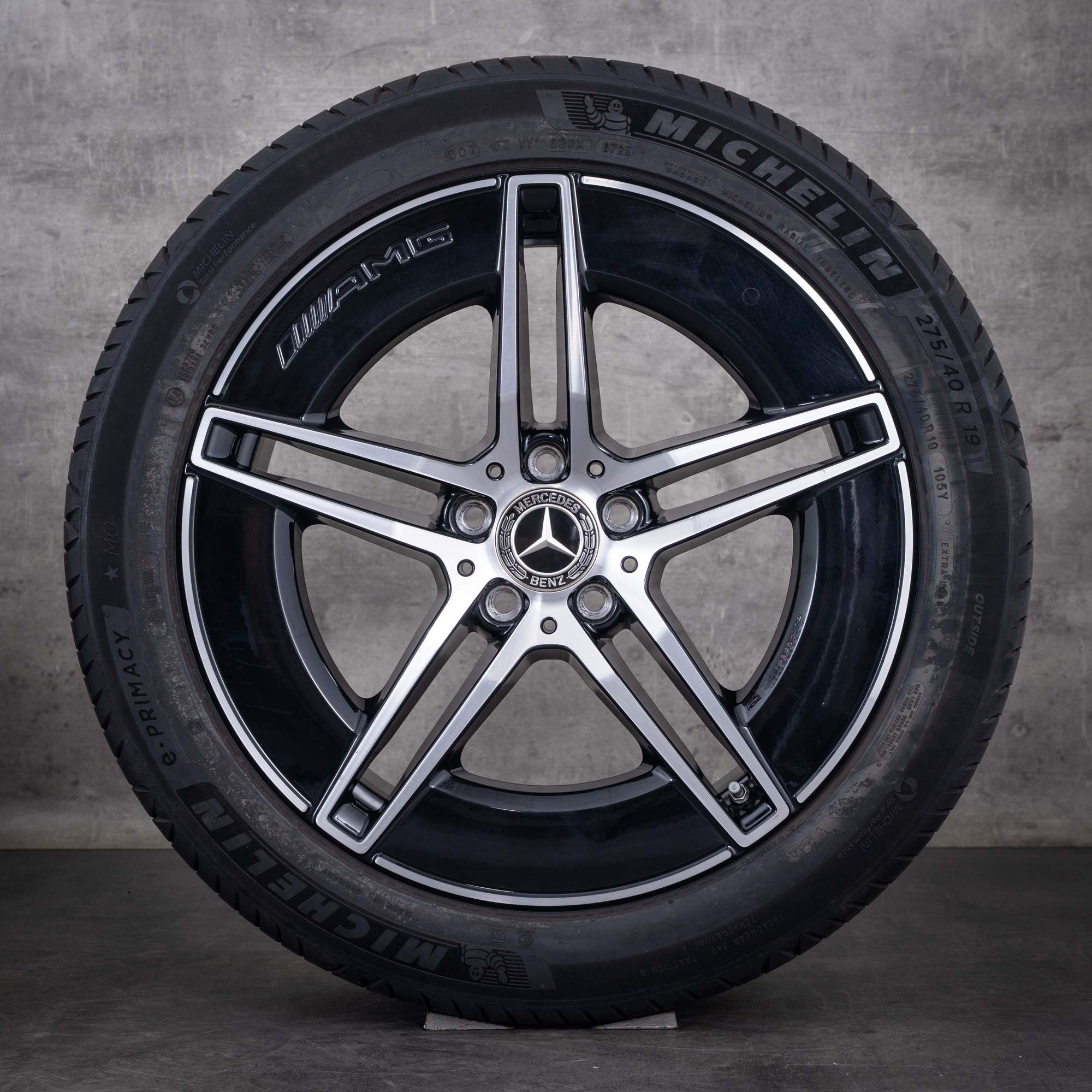 Original Mercedes Benz E-Klasse AMG Winterräder 19 Zoll W214 S214 Felgen A2144010300 A2144010400 schwarz glanzgedreht
