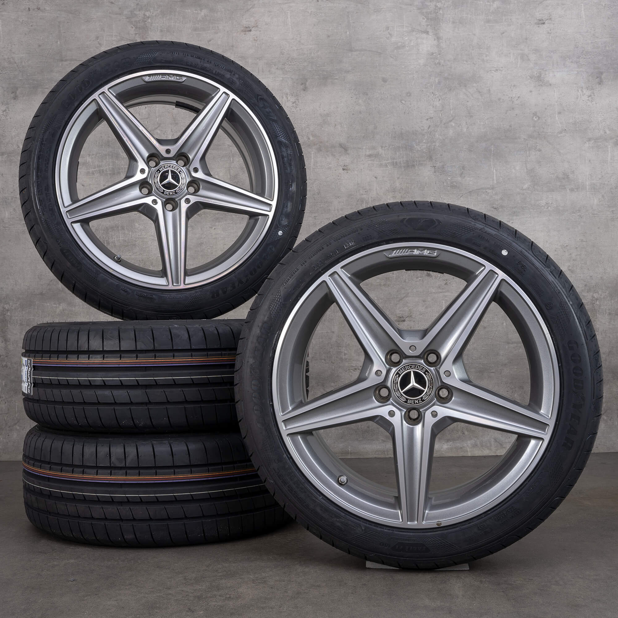 Jantes Mercedes Benz Classe C AMG de 18 polegadas W205 S205 C205 A205 jantes verão A2054011100 himalaia cinzento brilhante torneado