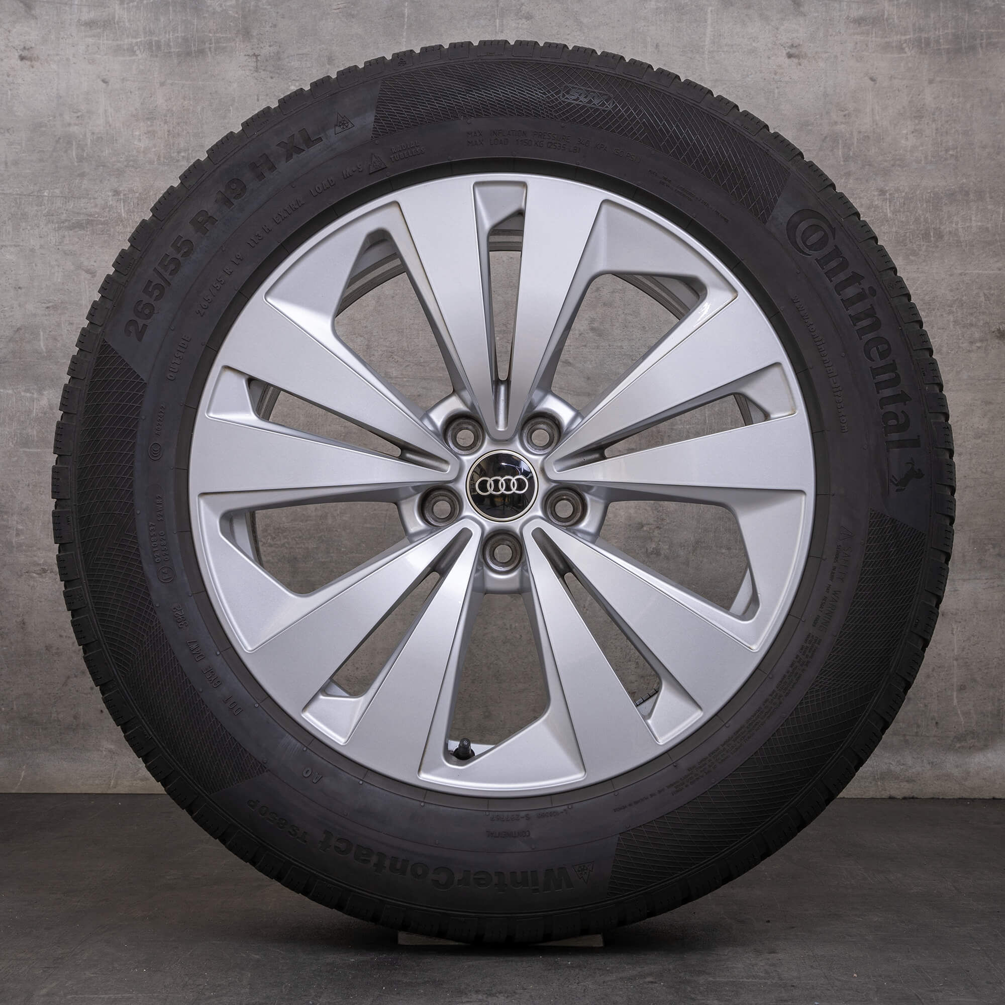 OEM Audi Q8 SQ8 snow tire packages 19 inch 4M8 rims 4M8601025 silver glossy
