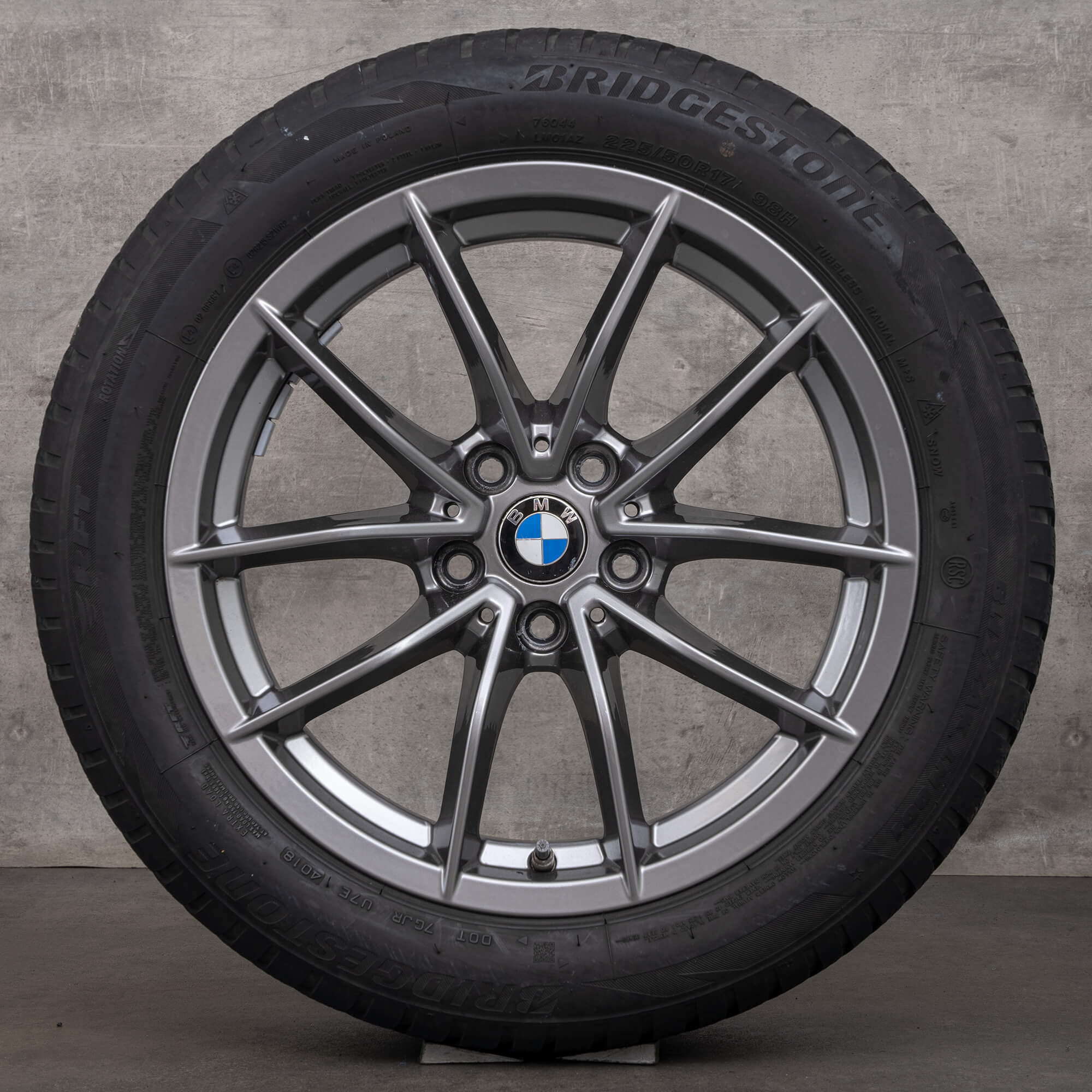 BMW Z4 G29 winter wheels 17 inch rims styling 768 tires 6886152 6886153