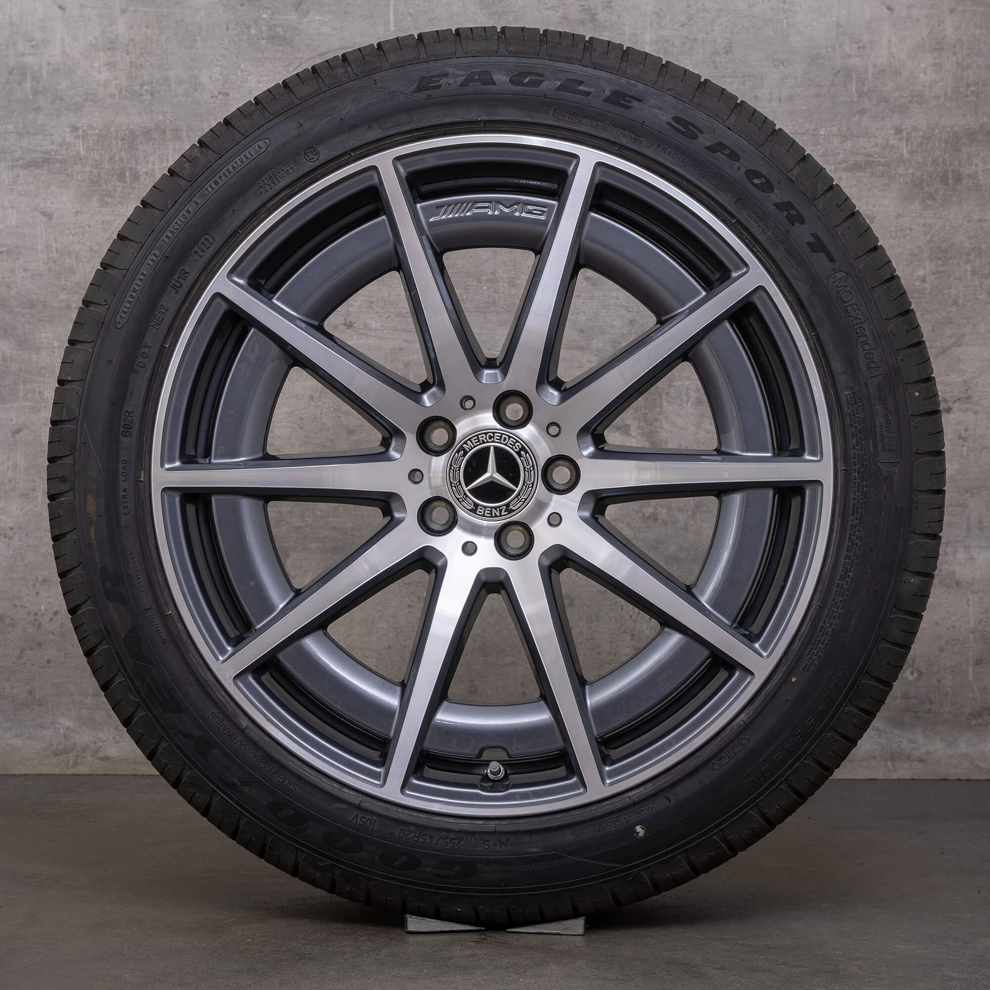 Orijinal Mercedes Benz S-Serisi S 63 E AMG jantlar 20 inç W223 Performans tüm hava koşullarına uygun lastikler A2234011900 A2234012000 himalaya gri yüksek parlaklıkta tornalanmış