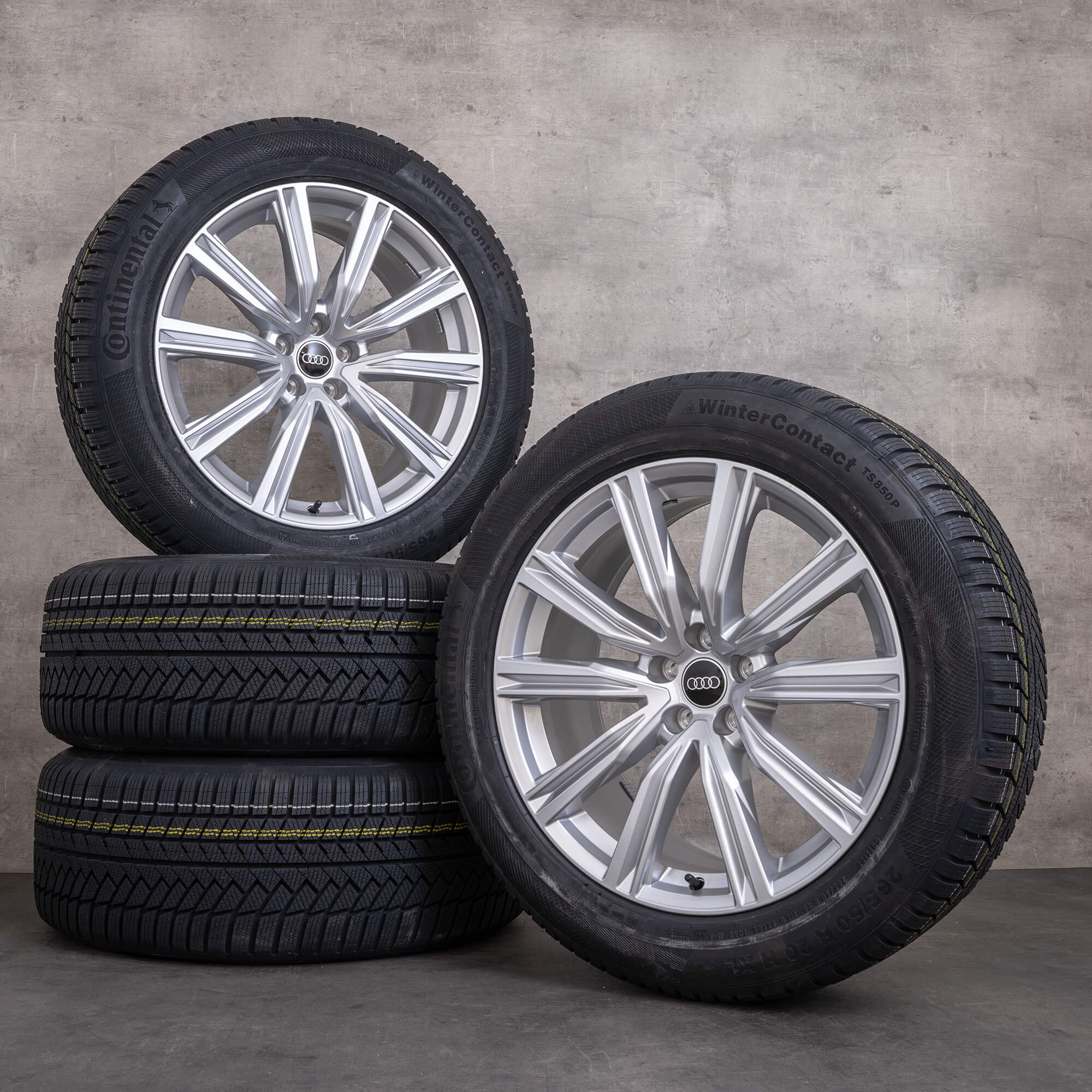 Genuine Audi Q8 SQ8 ruote invernali 20 pollici 4M cerchi 4M8601025T argento NUOVO