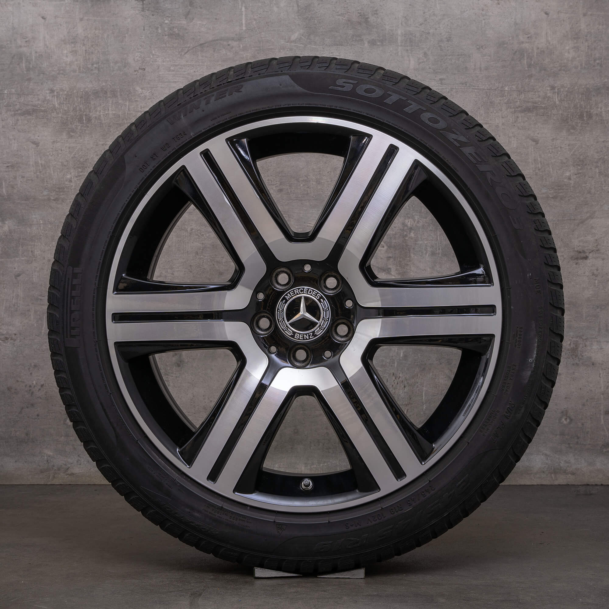 Originální zimni alu kola Mercedes Benz třídy E 19" X213 All Terrain disky A2534011600 černé leštěné