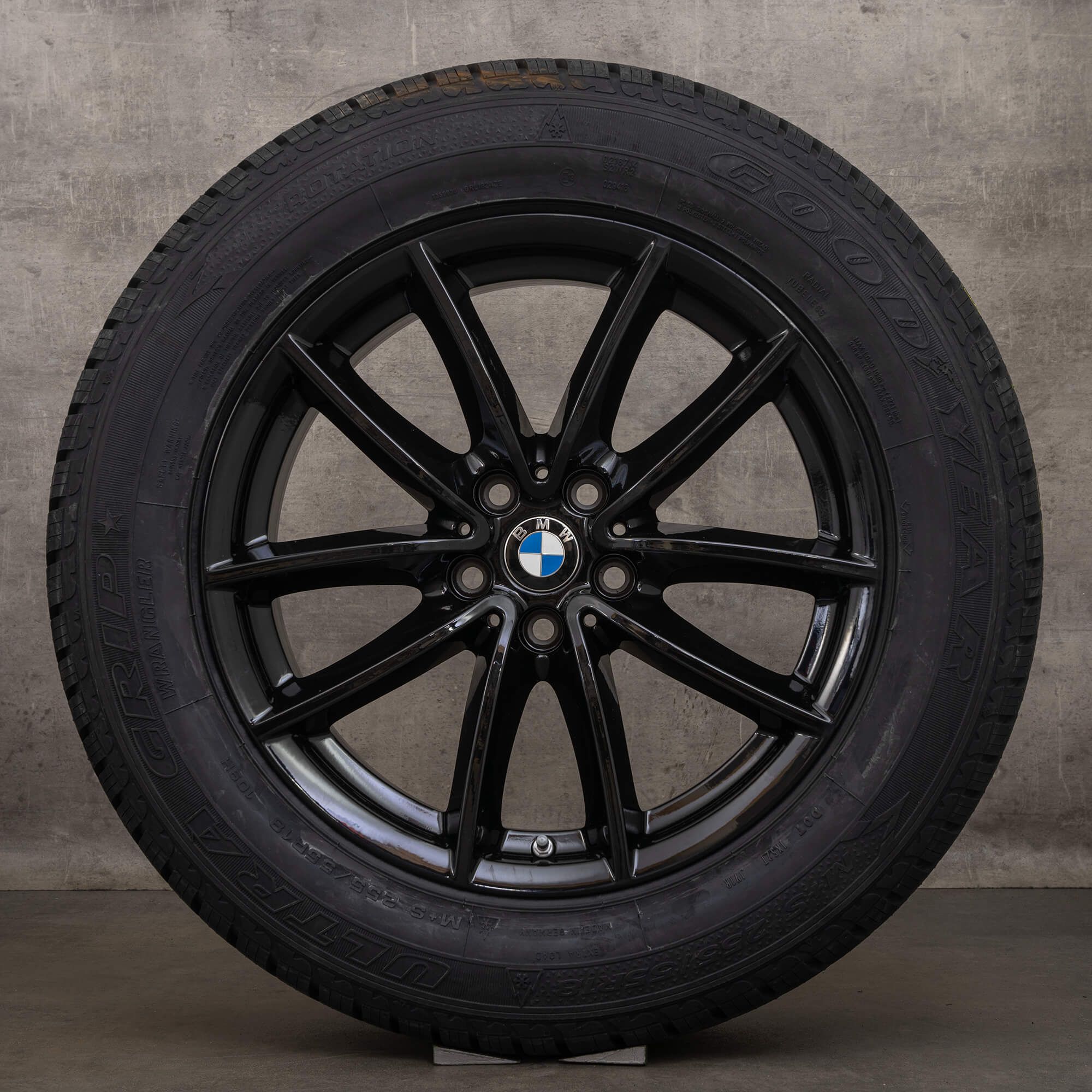 Oryginalne opony zimowe BMW X5 G05 X6 G06 18 cali felgi 618 6880684 czarne