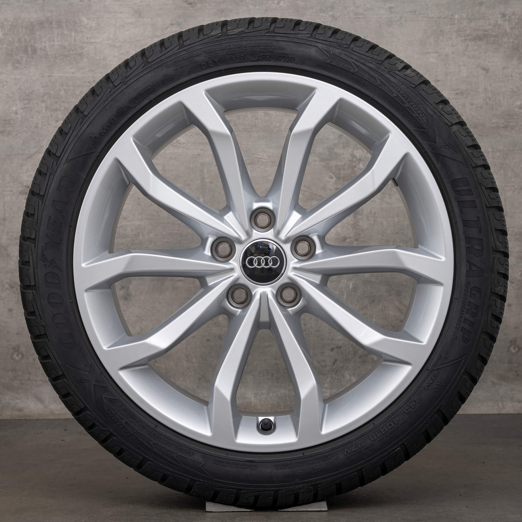 Audi A4 S4 8W B9 Quattro kış lastikleri 18 inç jantlar jantları S line 7 mm