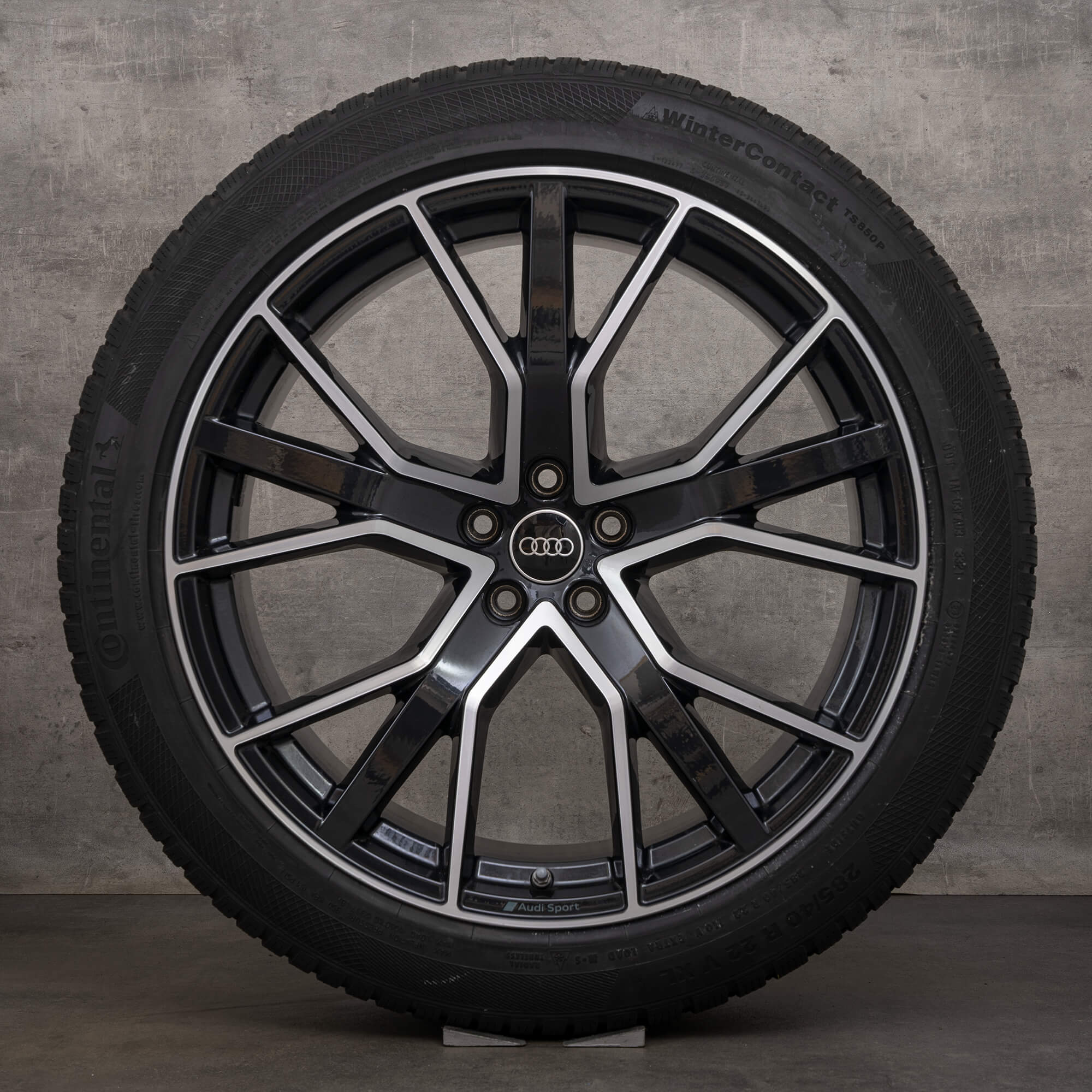 Audi Q8 SQ8 4M8 ruote invernali cerchi da 22 pollici pneumatici 7 mm 4M8601025Q
