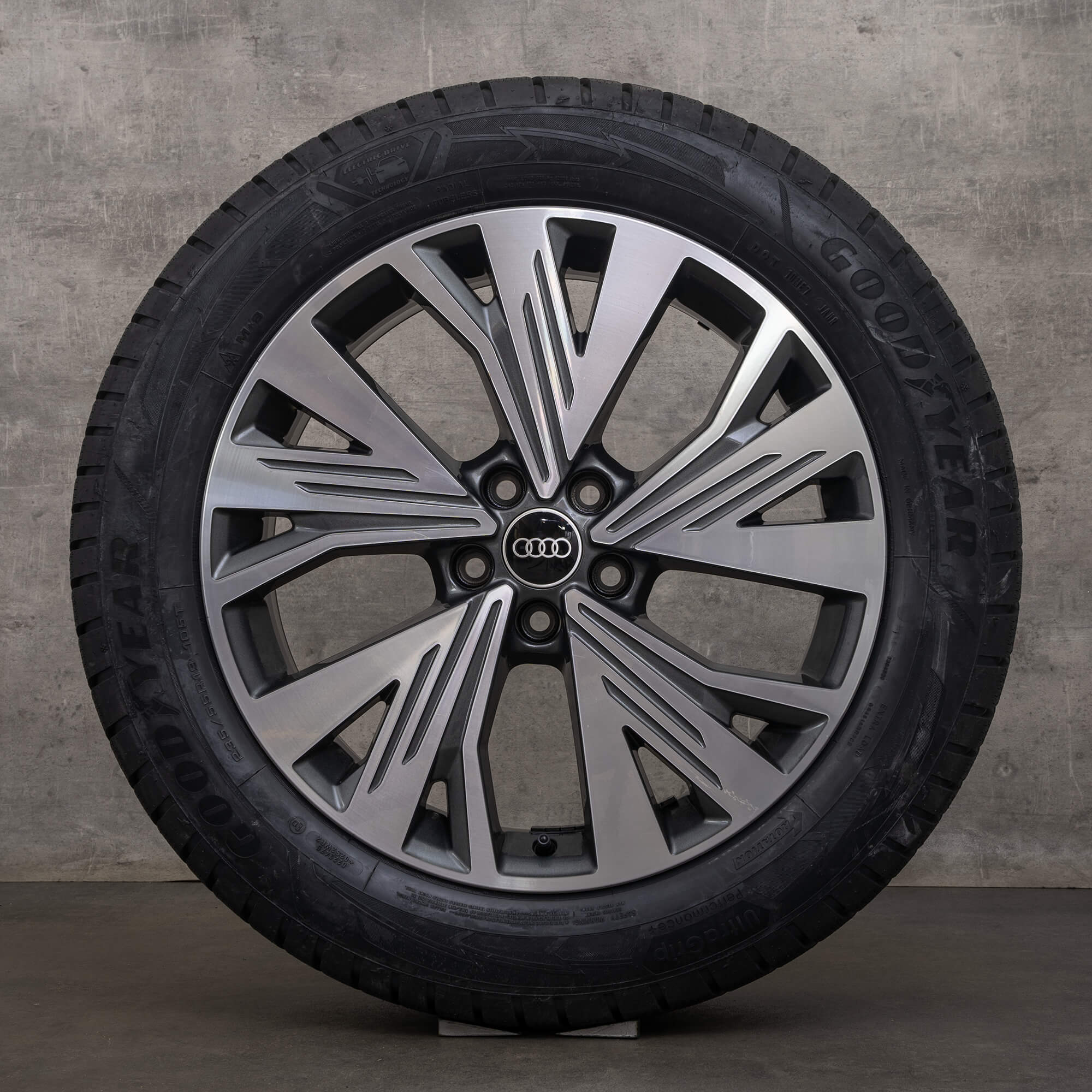 Audi 19 inch velgen Q4 e-tron Aero winterbanden wintervelgen 89A601025C NIEUW