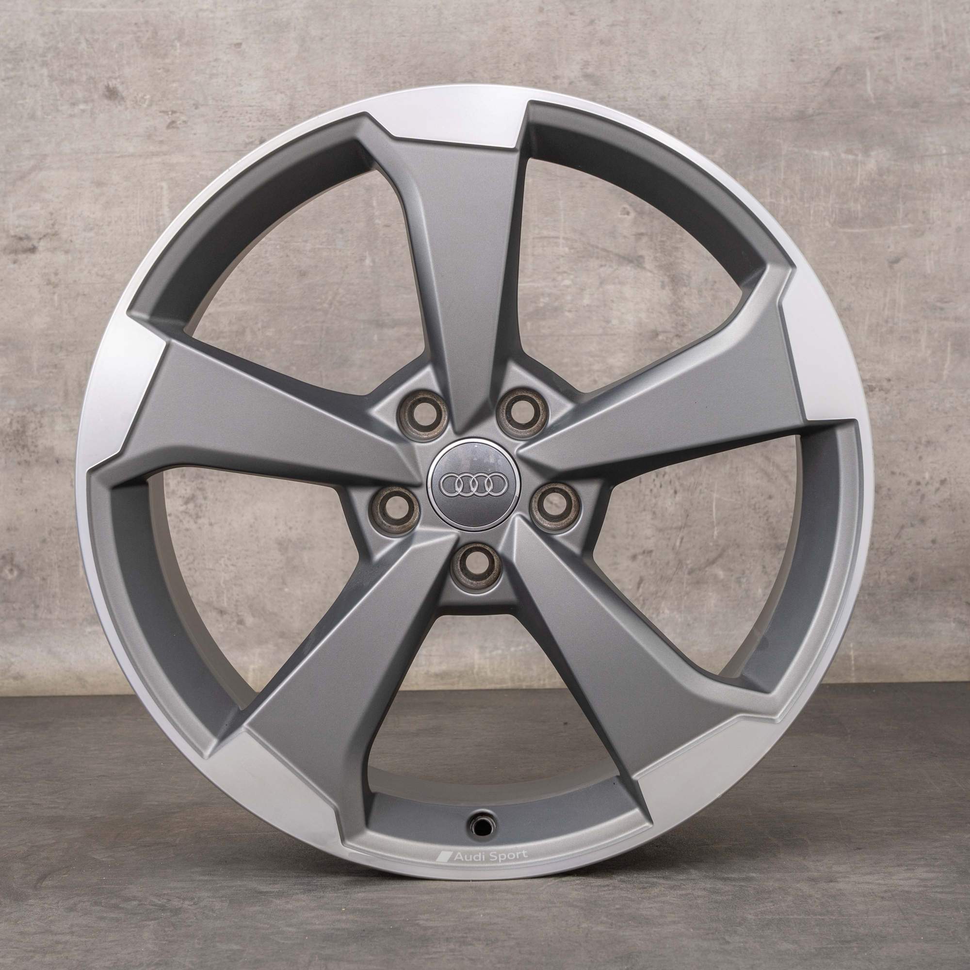 OEM Audi 19 inch Rims A3 S3 RS3 8V Rotor 8V0601025ET titan matt polisched