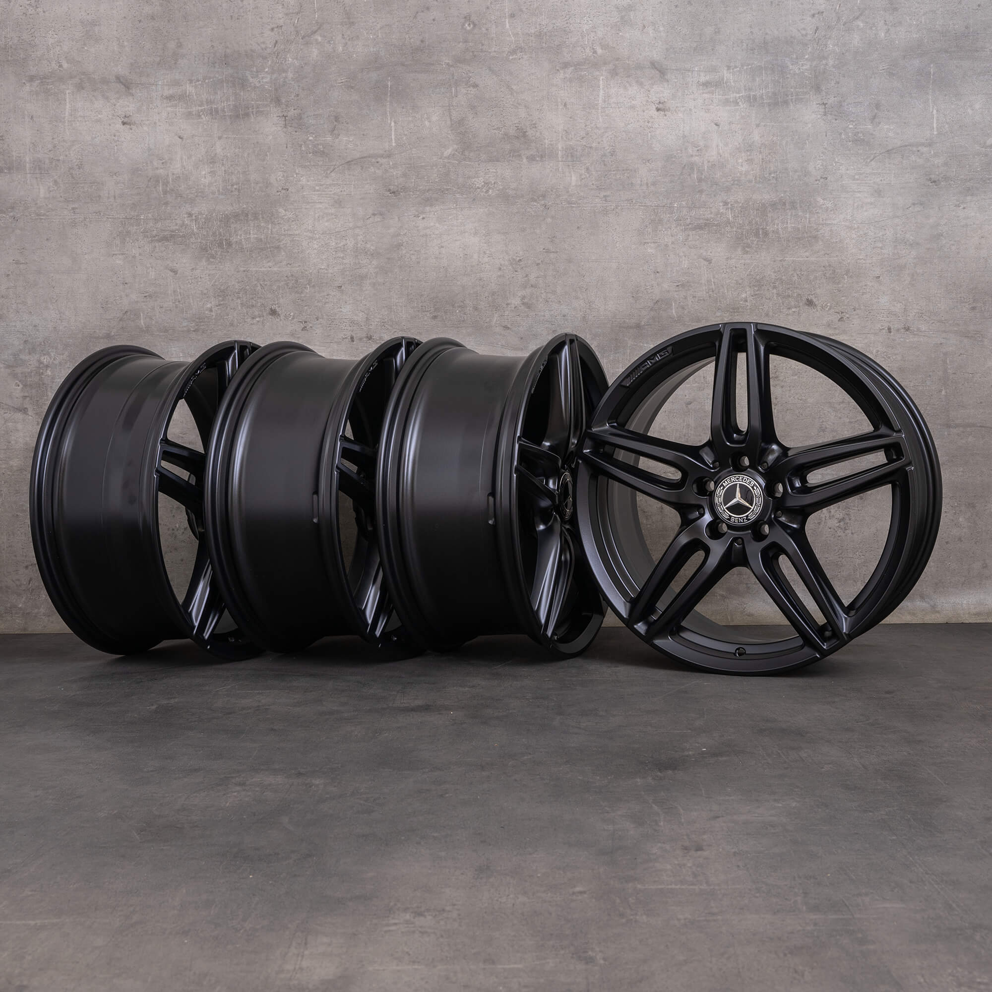 Cerchi Mercedes Benz Classe E AMG 19 pollici W213 S213 C238 A238 A2134012000 nero opaco