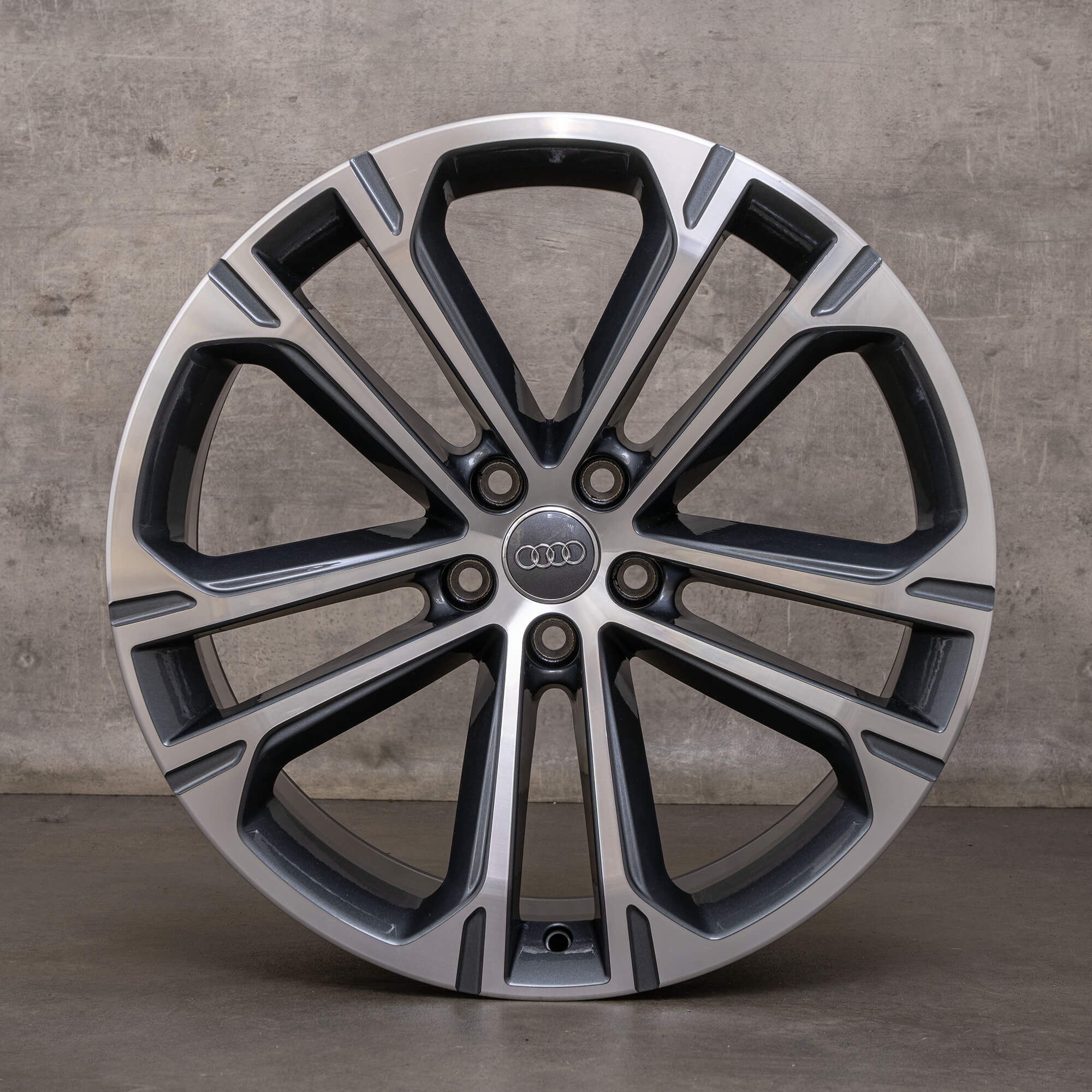 Jantes d'origine Audi Q7 SQ7 4M 4M0601025EA anthracite brillant