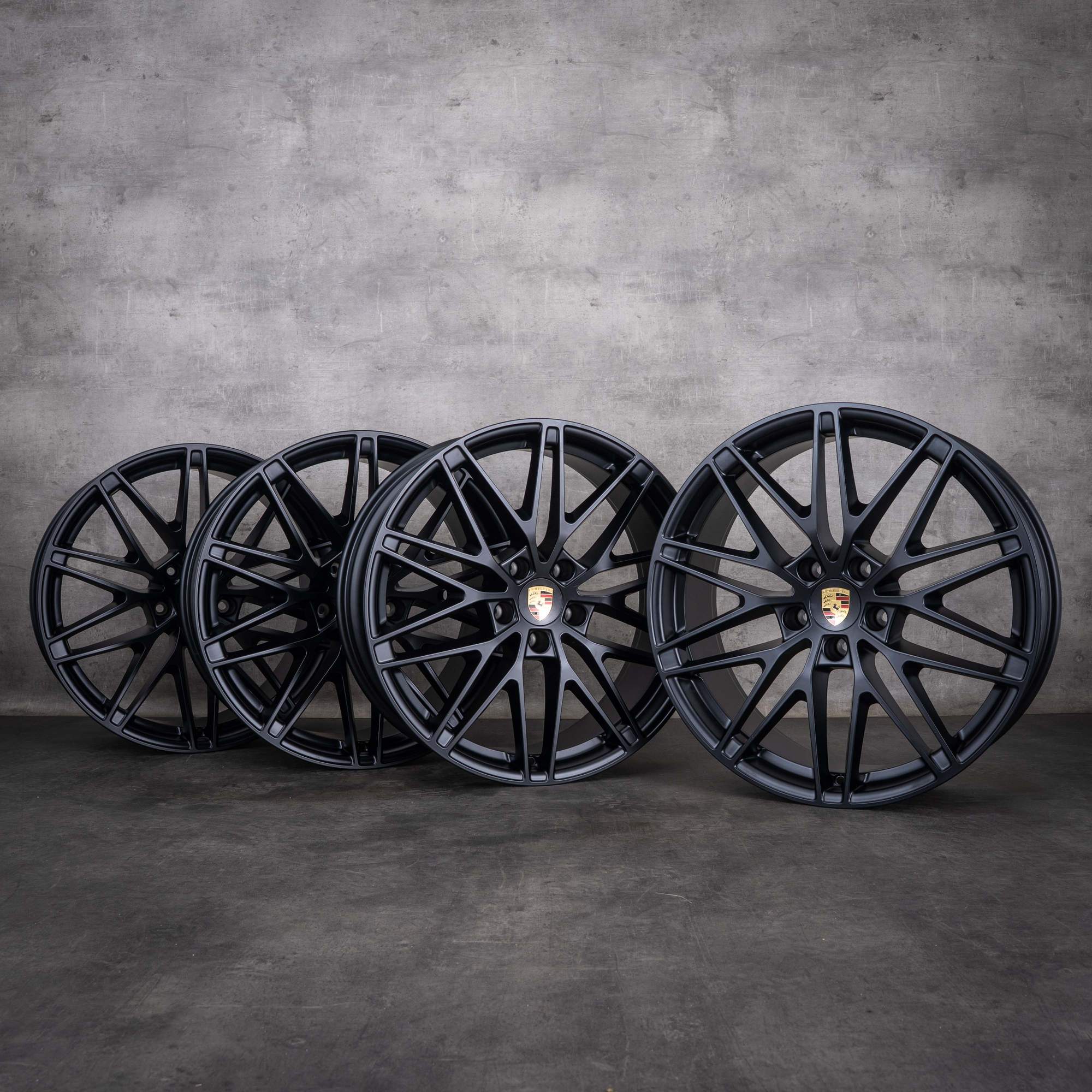 Original Porsche Macan Electric Felgen 22 Zoll H2 RS Spyder Design 95C601025AD 95C601025AE schwarz matt NEU