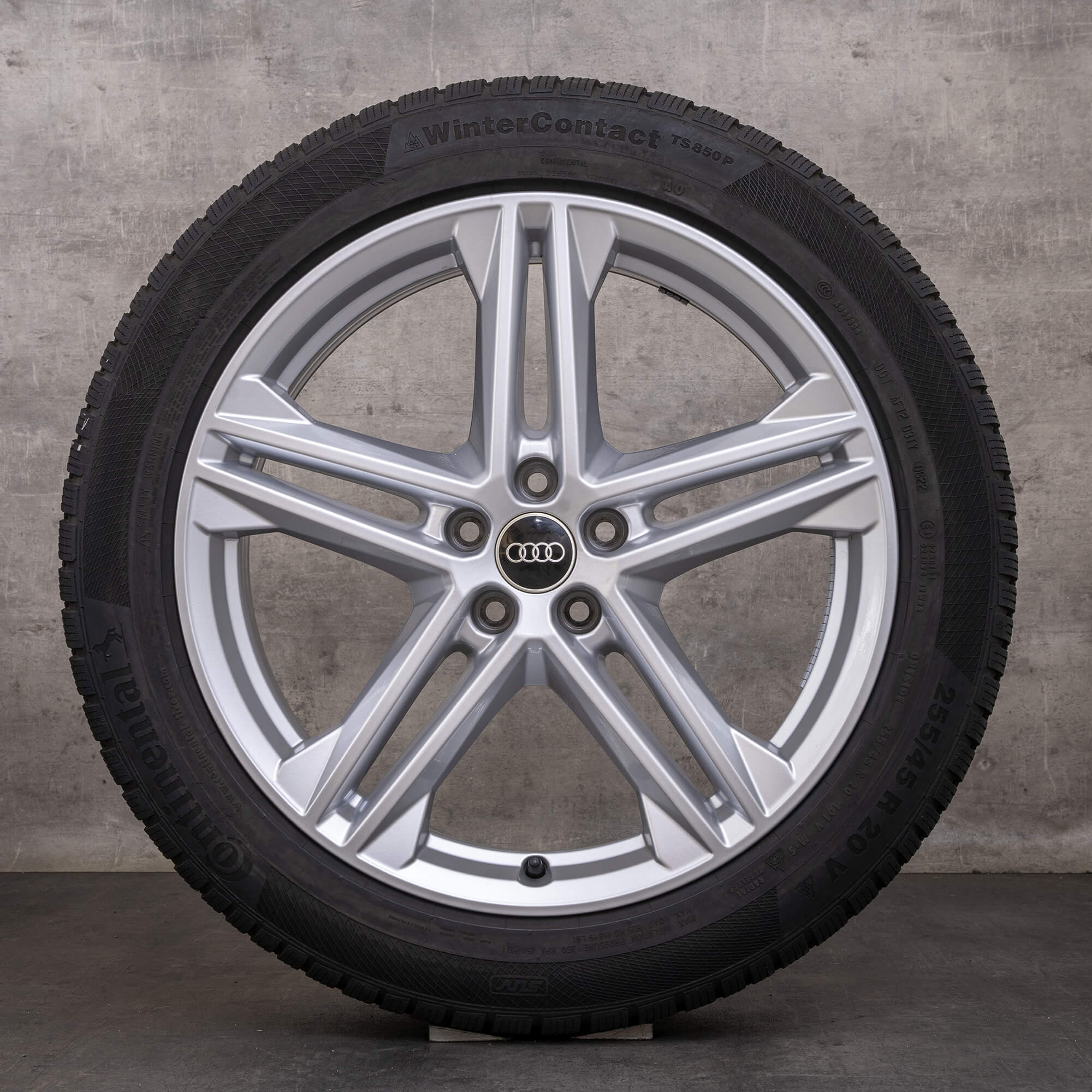 Originale Audi Q5 SQ5 vinterhjul 20 tommers FY felger 80A601025N sølv blank