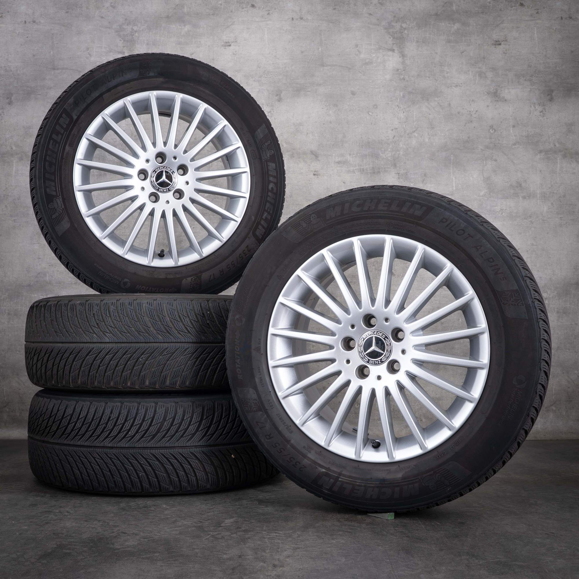 Alkuperäiset Mercedes-Benz V-sarjan talvirenkaat, 17 tuumaa, W447-vanteet, A4474014900, kiiltävä hopea