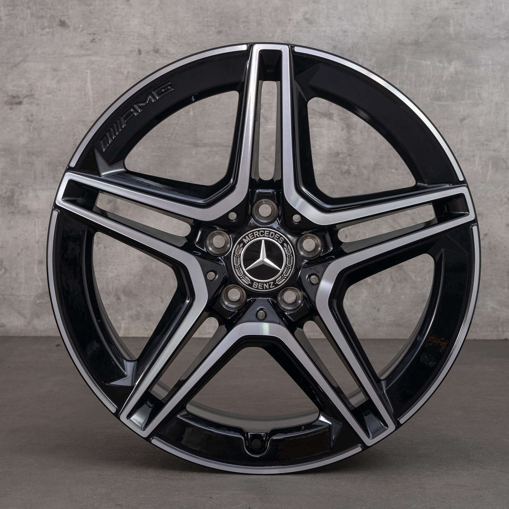 Alkuperäiset Mercedes Benz A-sarjan A35 AMG vanteet 18 tuuman W177 A1774014000 musta Kiillotettu UUSI