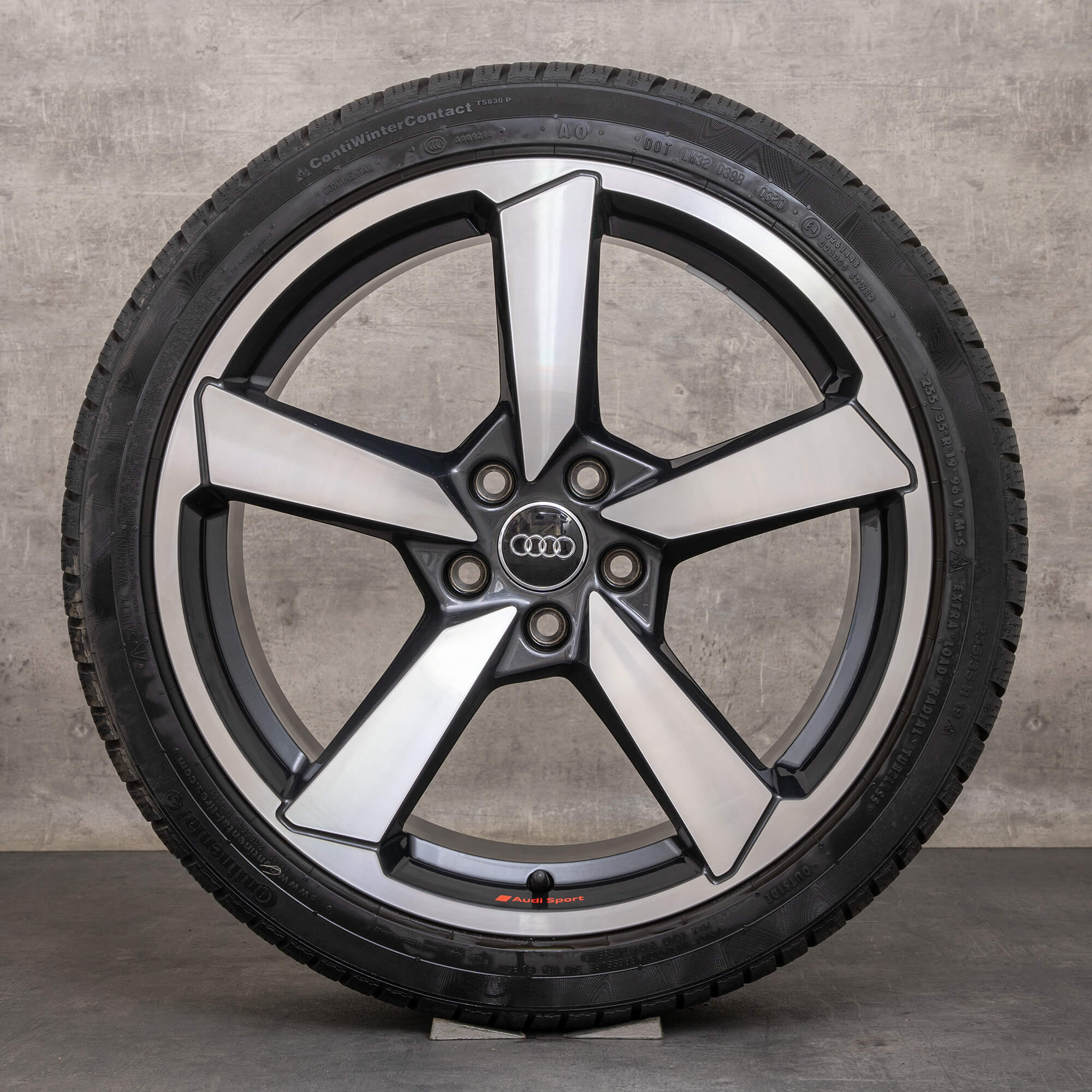 Original Audi A5 S5 Winterräder 19 Zoll F5 8W B9 Felgen 8W0601025FS anthrazit glanzgedreht