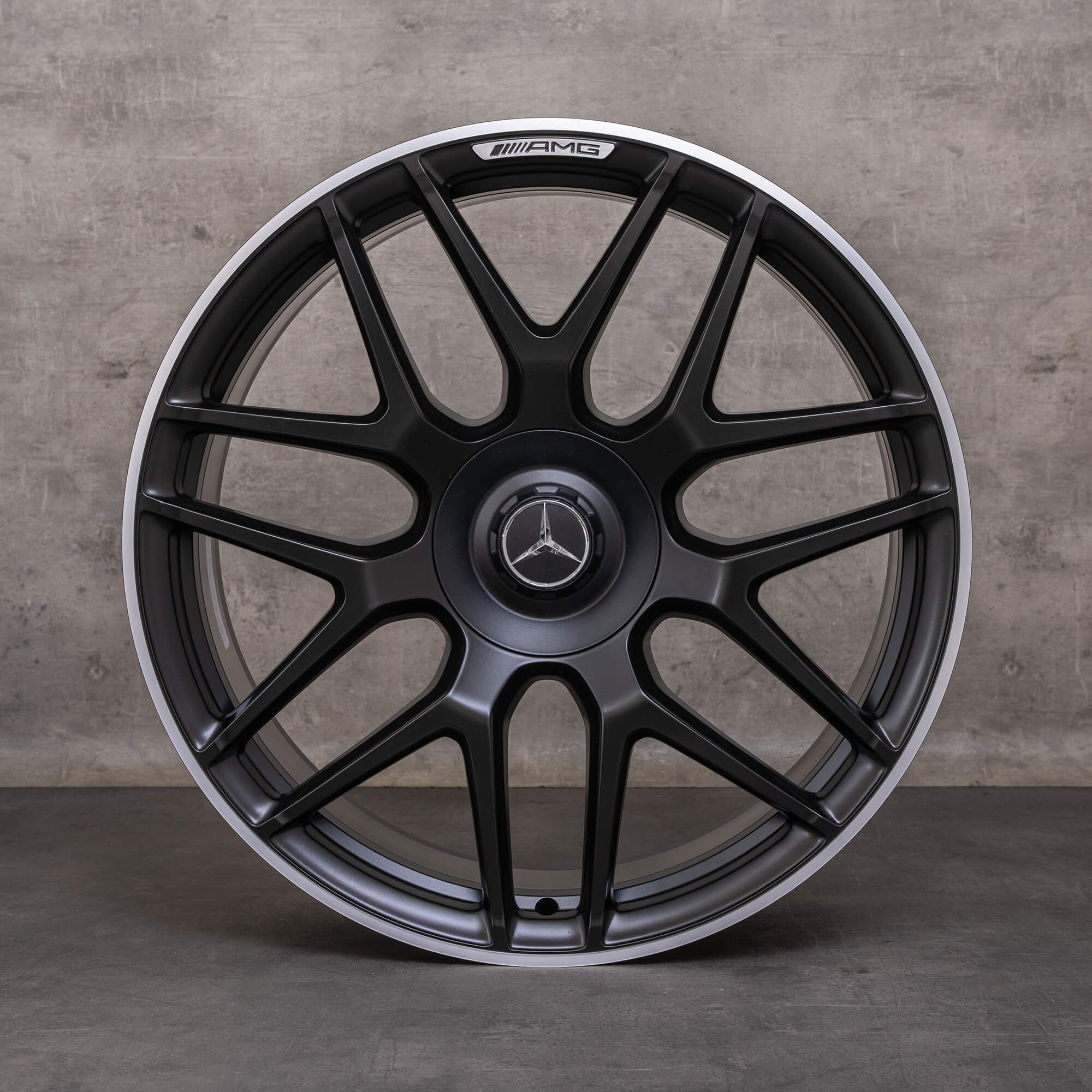 Oem Mercedes Benz Classe G 63 AMG Jantes 22 pouces W465 W463A A4634012000 noir mat brillant NEUF
