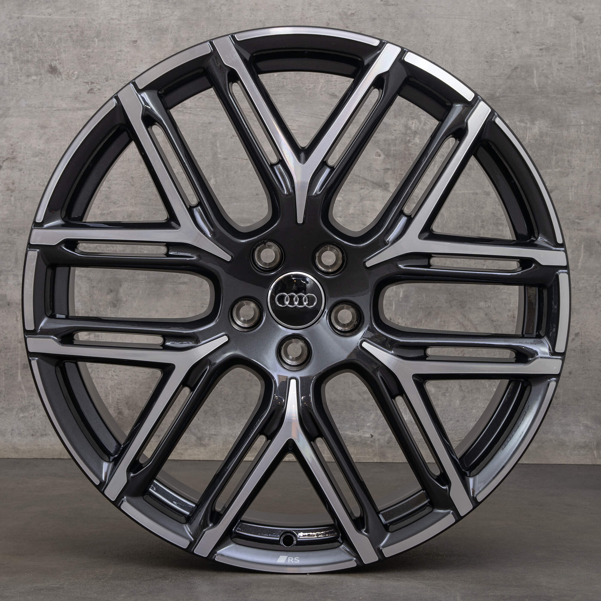 Audi RSQ3 F3 21 Zoll Felgen 83A601025AT Neu
