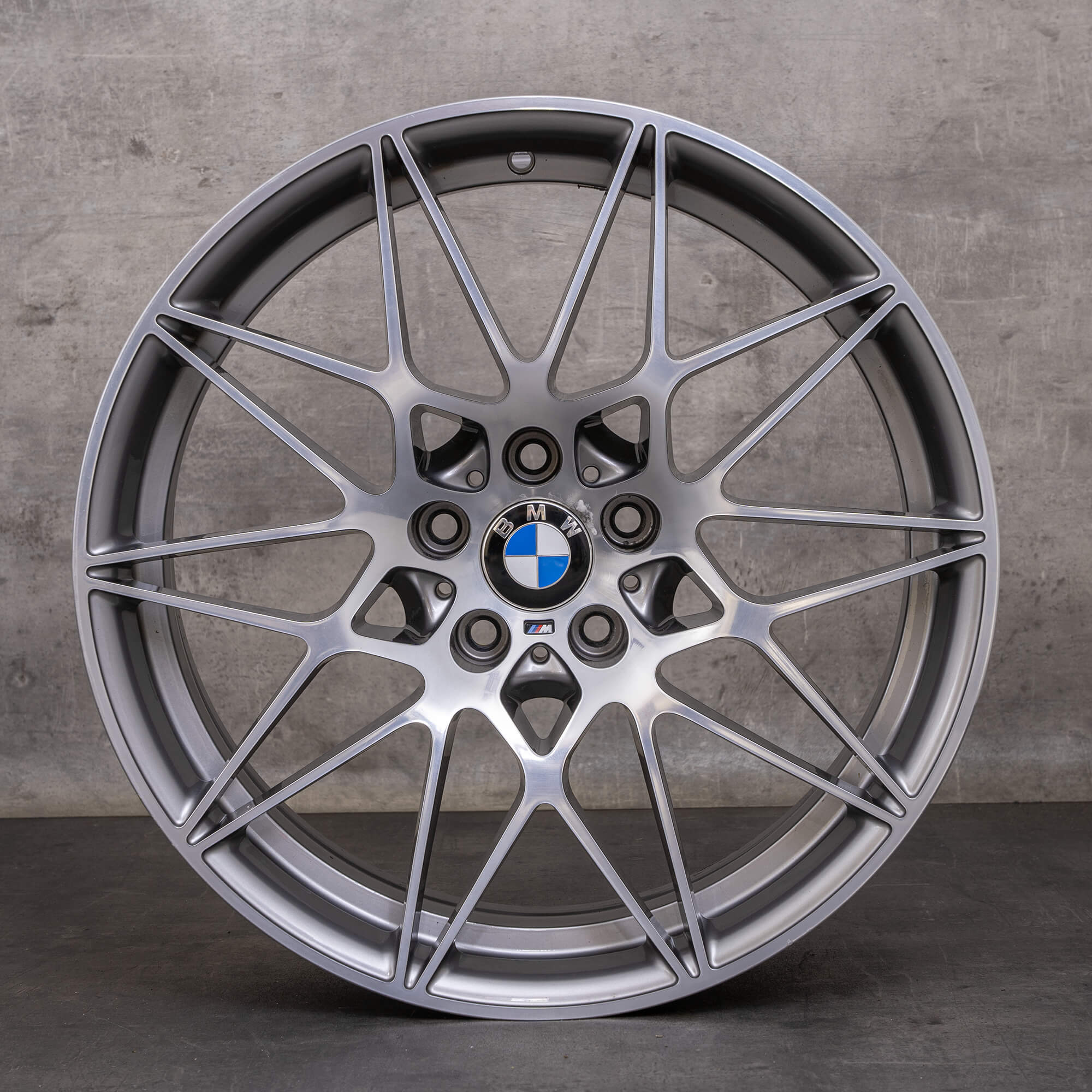 Jantes originais BMW M3 M4 de 20 polegadas F80 F82 F83 Styling 666 M 8090194 8090195 ferric grey glossy torneadas