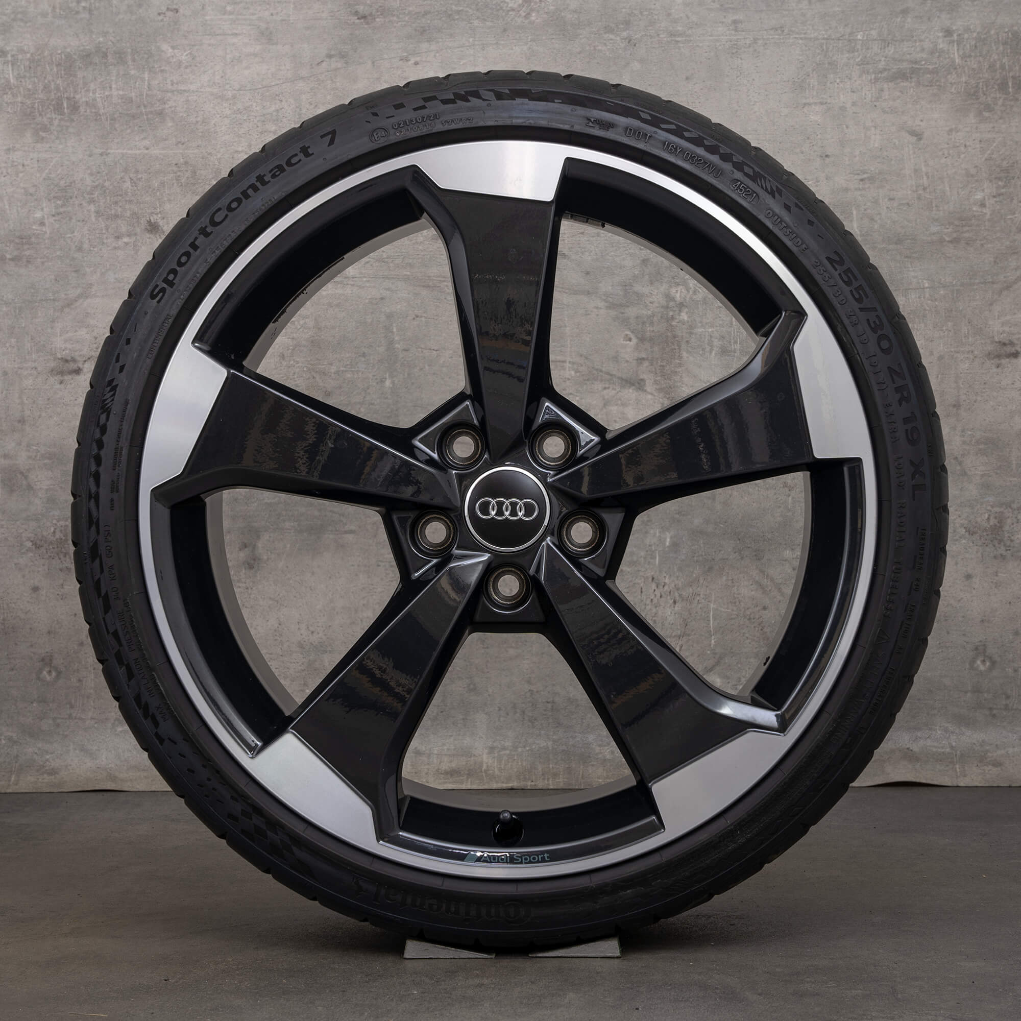 Audi RS3 8V jantes été 19 pouces rotor pneus 6 mm