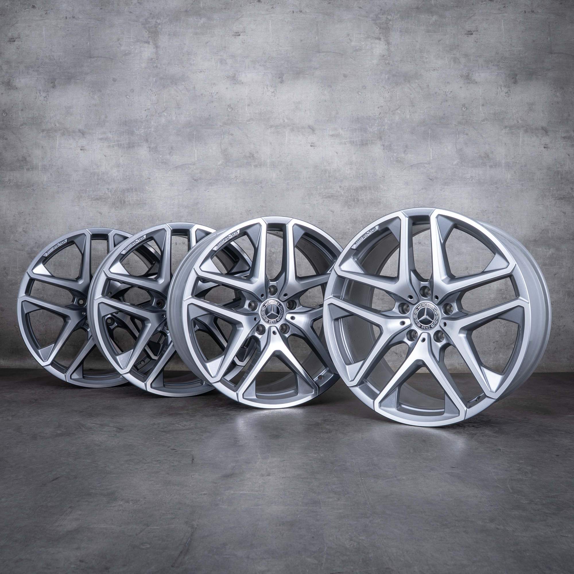 OEM Mercedes Benz G-Class G63 AMG Rims 21 inch W463A W465 A4634011900 himalaya grey polisched