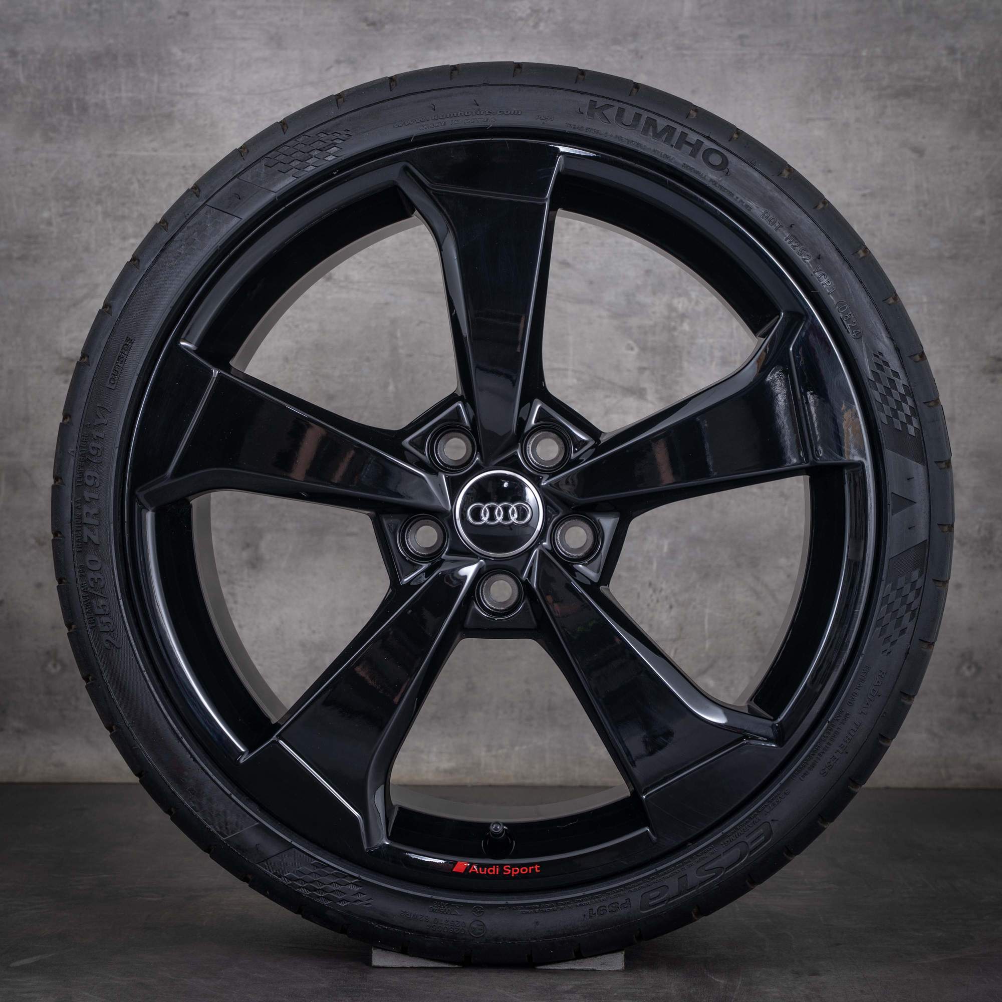 Oryginalne felgi Audi RS3 19 cali 8V RS – koła letnie Rotor 8V0601025FD 8V0601025FA, czarne z połyskiem