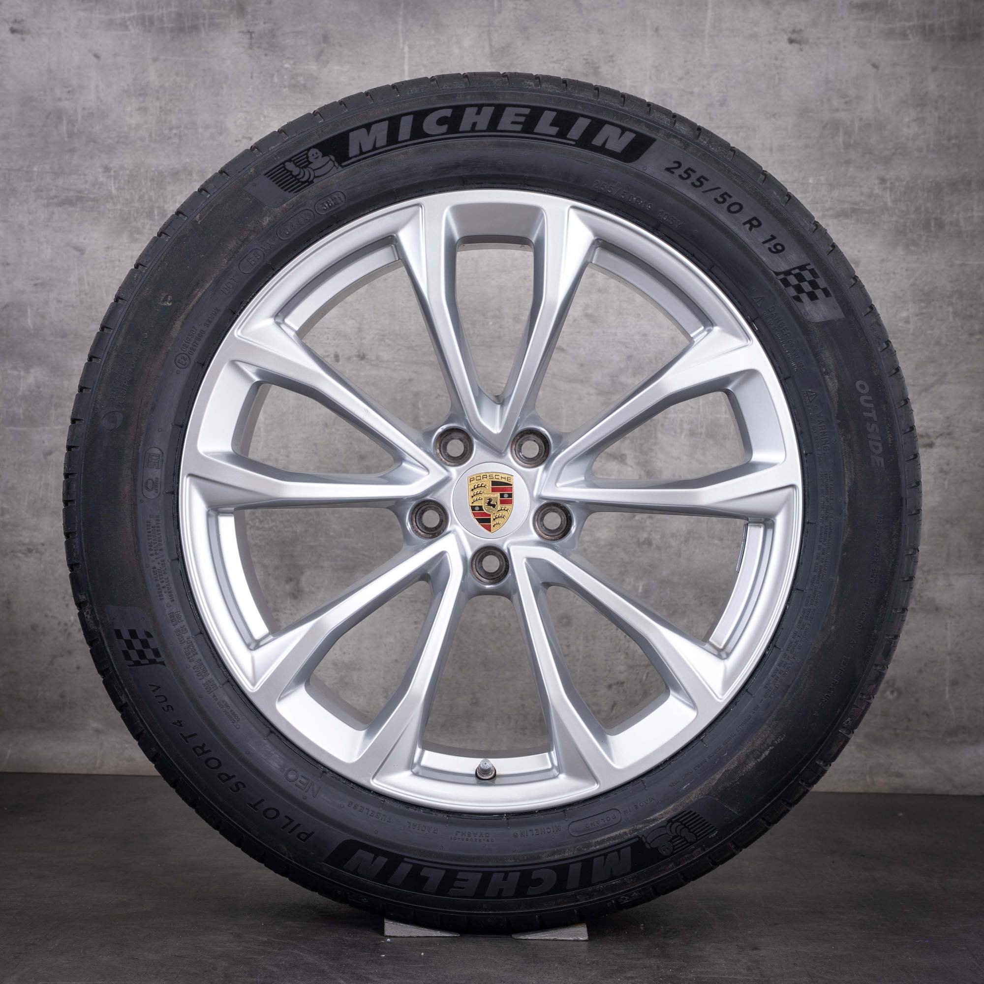 Jantes d'origine Porsche Macan II & III 19 pouces pour pneus été 95B601025EG 95B601025EH argentées