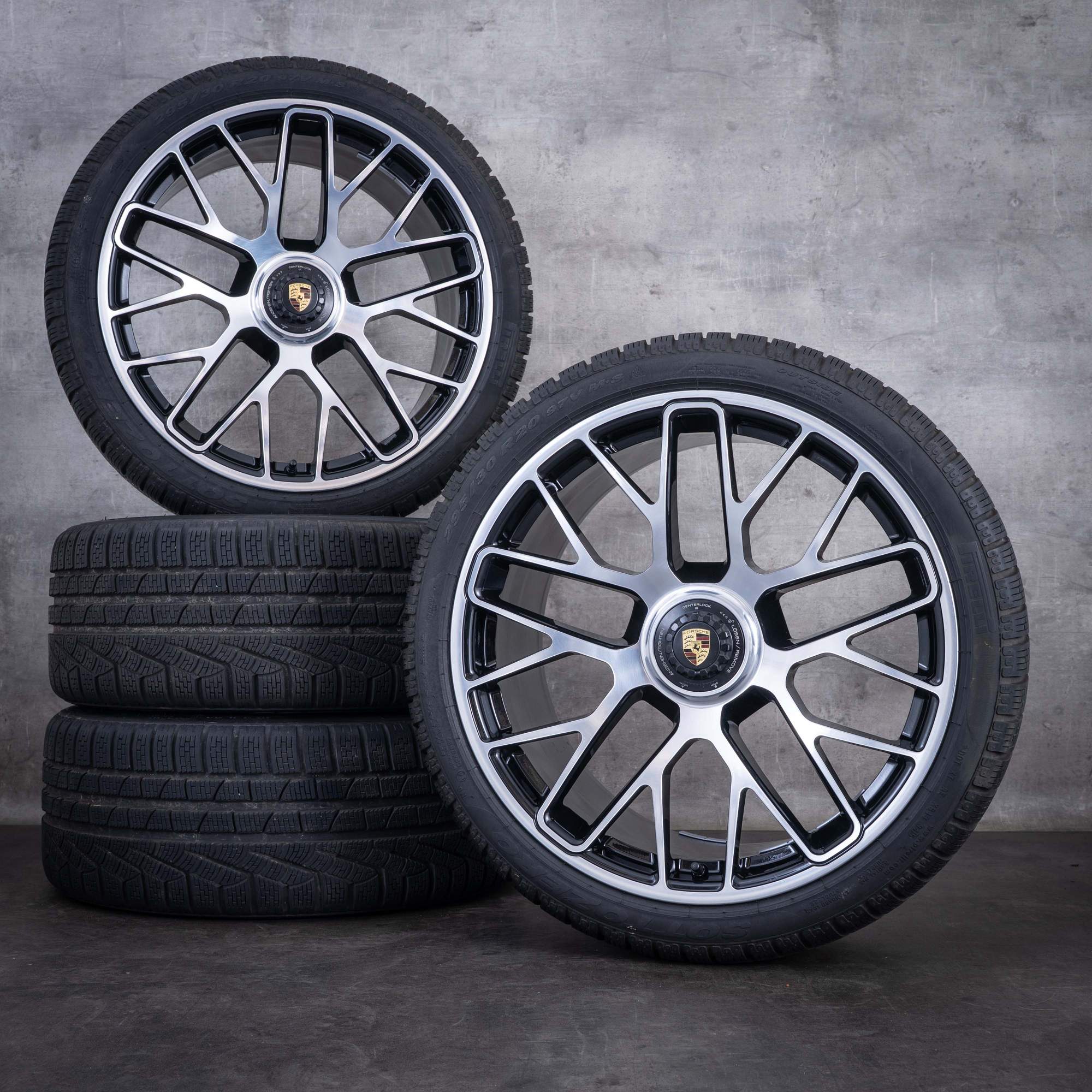 Original Porsche 991 Winterräder 20 Zoll 991 II Targa 4 GTS Turbo Felgen 99136216234 99136216634 schwarz front glanzgedreht