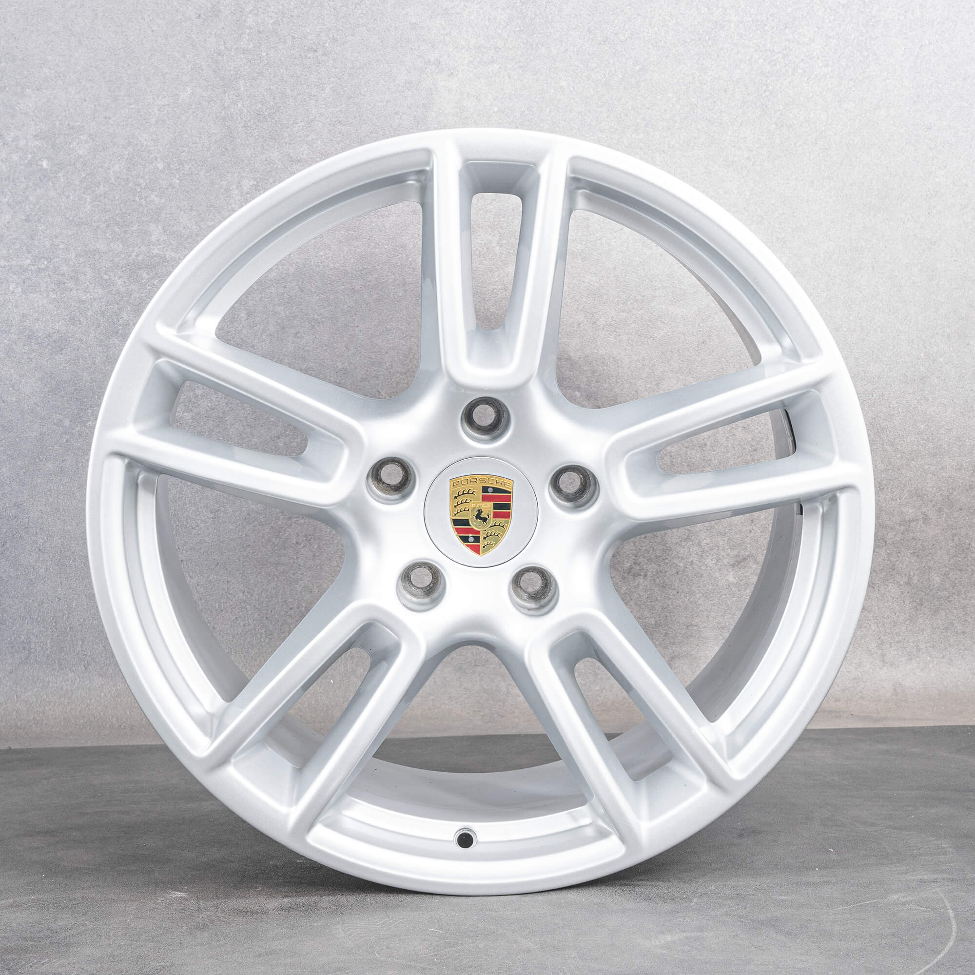 1x Oryginalna felga Porsche 19 cali 971 Panamera S 971601025F 10.5Jx19 ET62