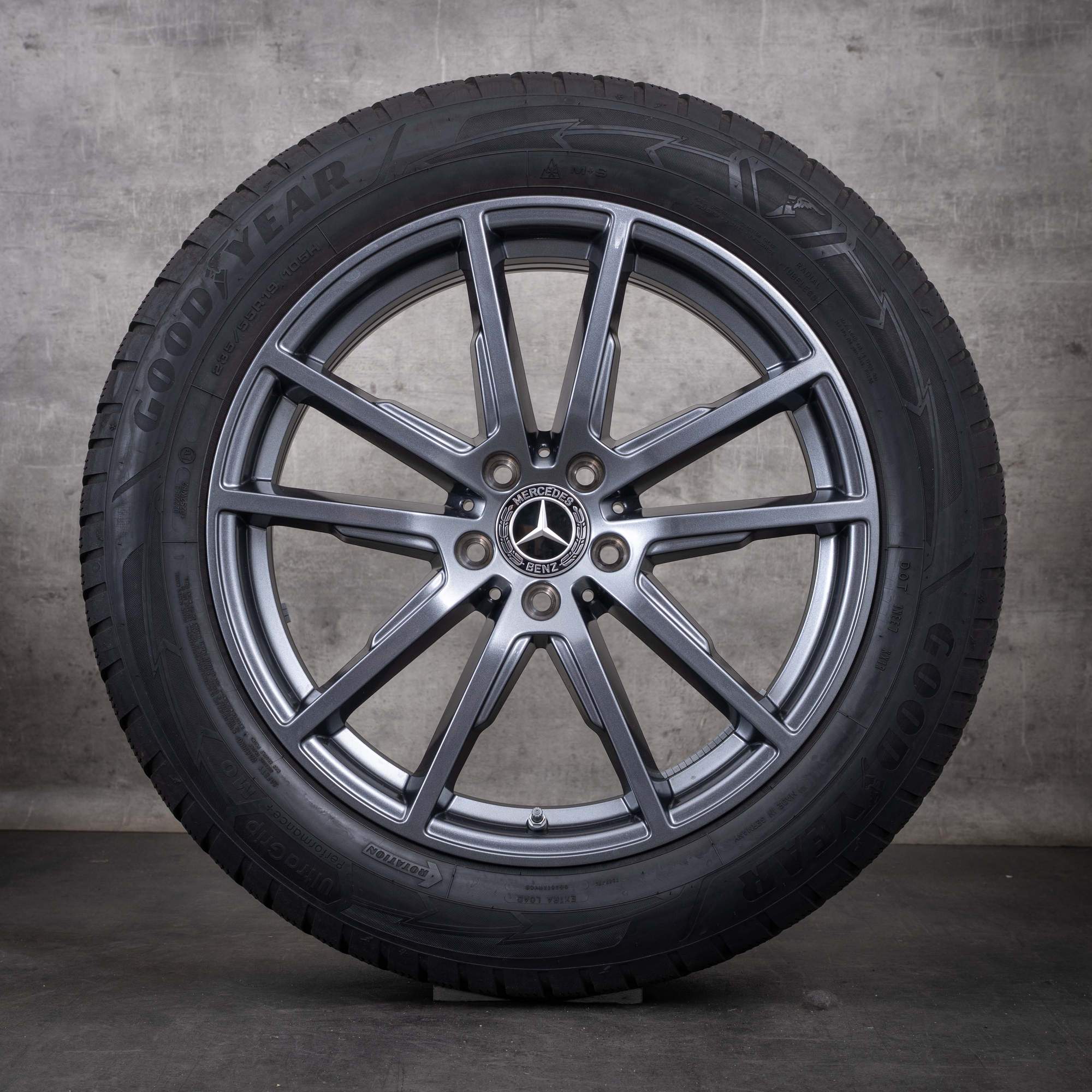 Originale Mercedes-Benz EQE vinterhjul 19 tommer SUV X294 felger A2944010400 tremolitgrå
