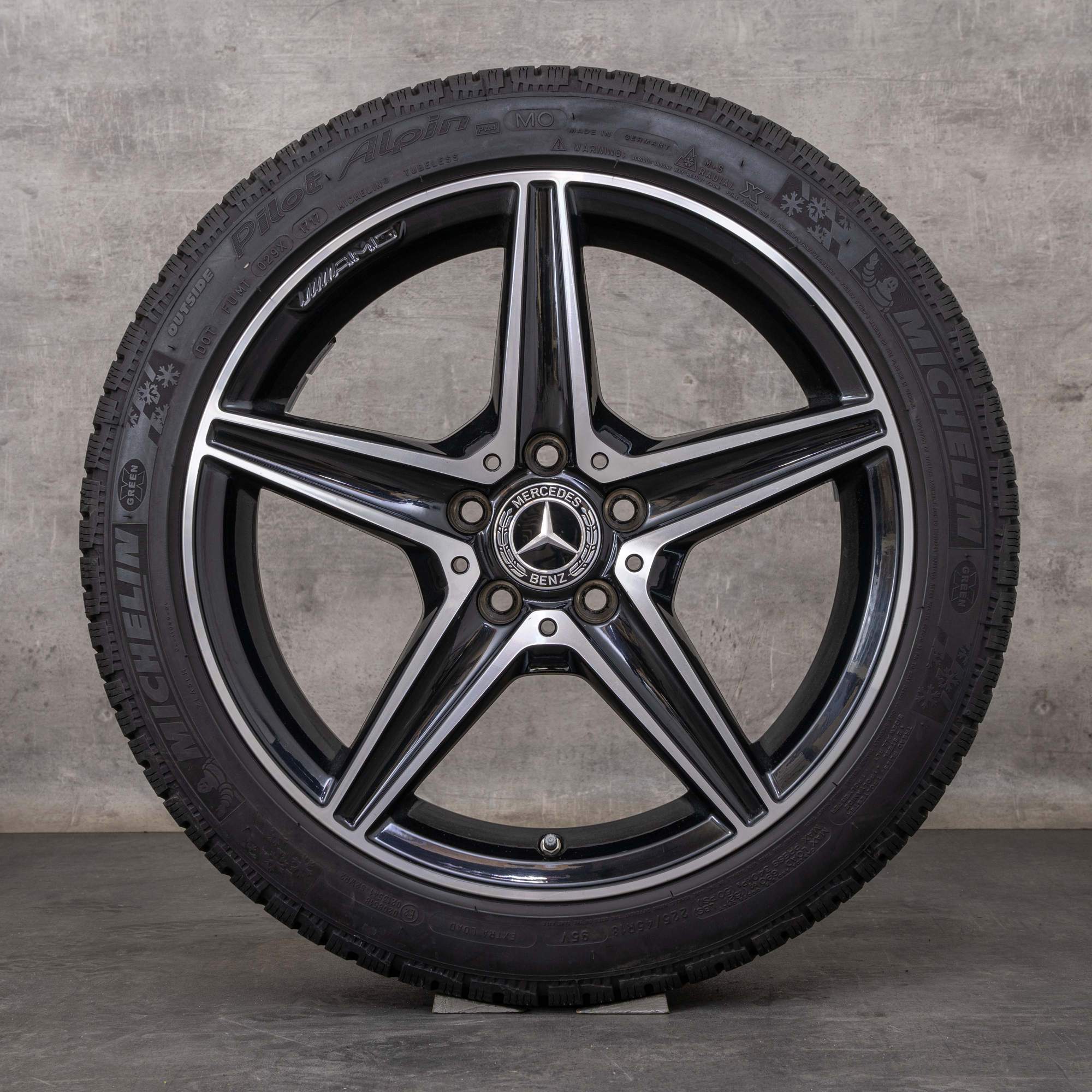 Alkuperäiset Mercedes Benz C-sarjan AMG C43 C450 Sport talvirenkaat 18 tuuman W205 S205 C205 A205 vanteet A2054014800 A2054011100 musta kiillotettu käännetty