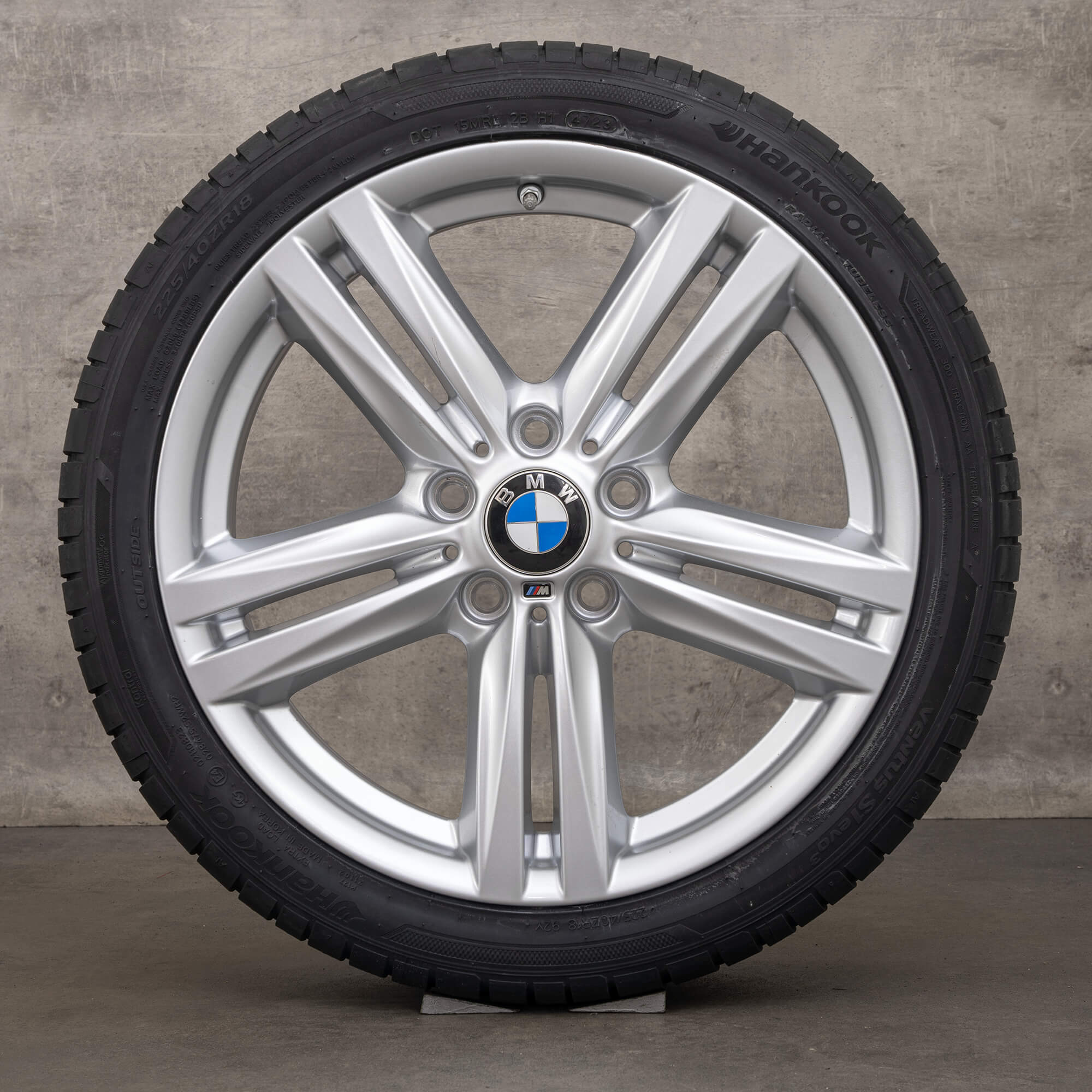 Original BMW 1er F20 F21 2er F22 F23 18 Zoll 386 M Sommerreifen 