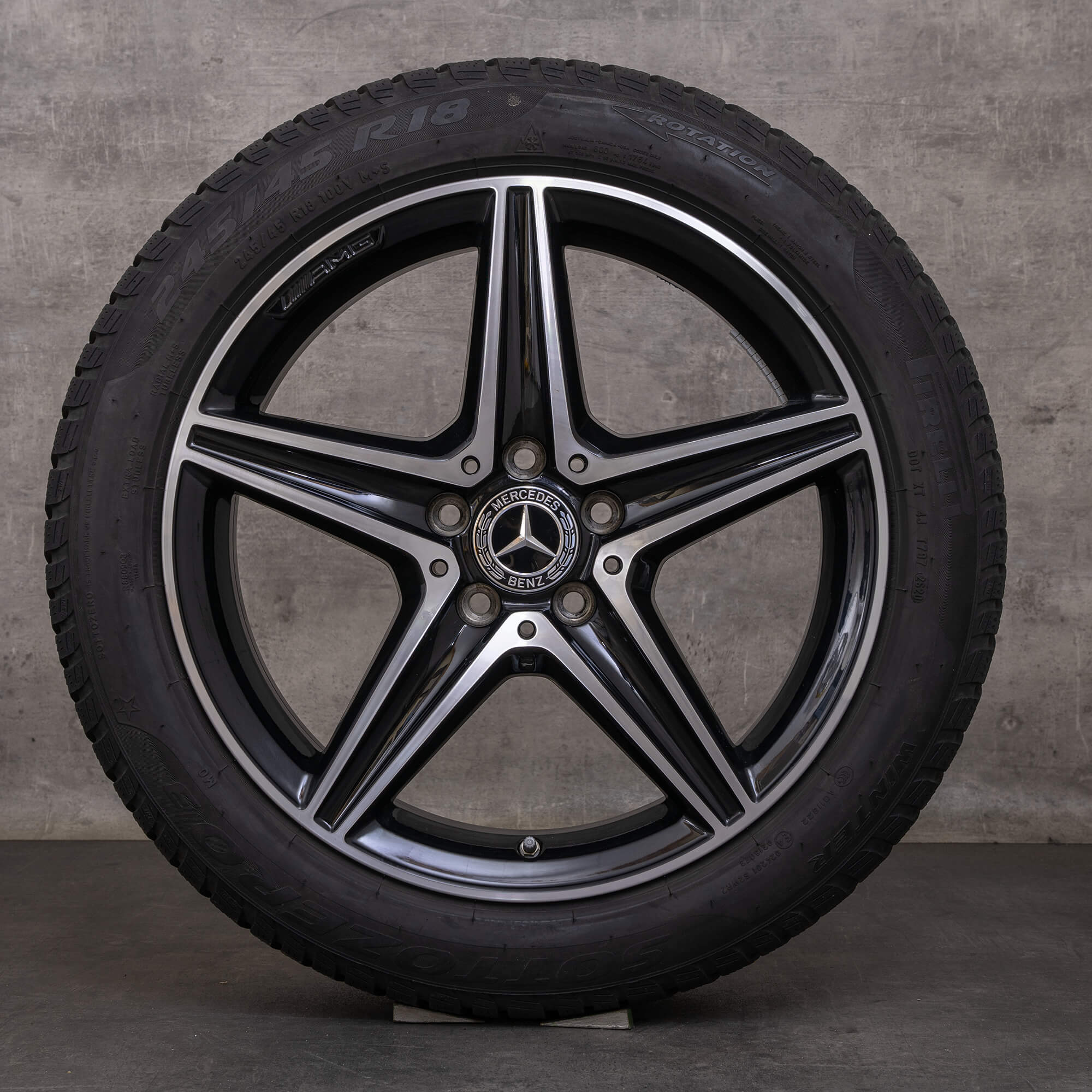 Originale Mercedes Benz E-klasse AMG vinterdæk med fælge 18 tommer W213 S213 A238 C238 E300 A2134011800 A2134011900 sort blank drejet