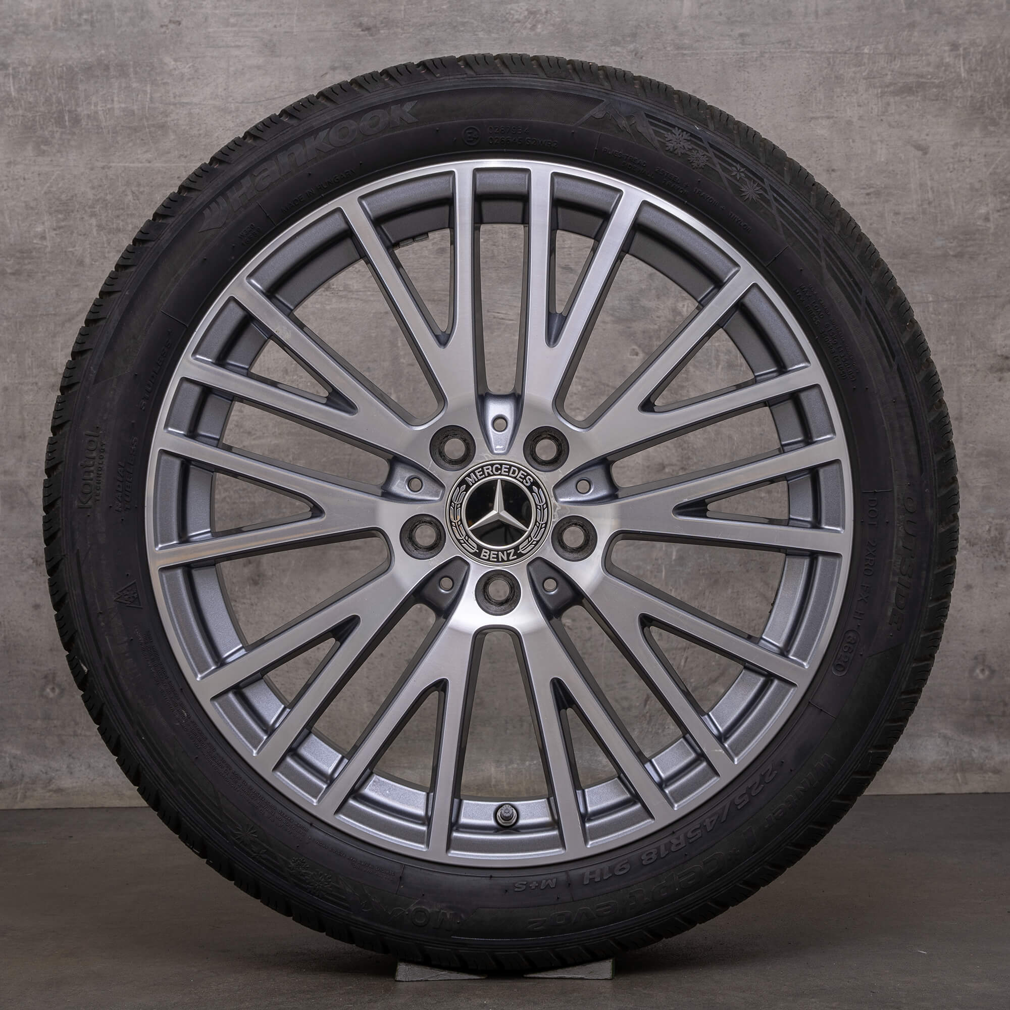 Llantas de invierno originales Mercedes Benz Clase A CLA 18 pulgadas W177 V177 W247 X118 C118 A1774010600 gris himalaya torneado brillante
