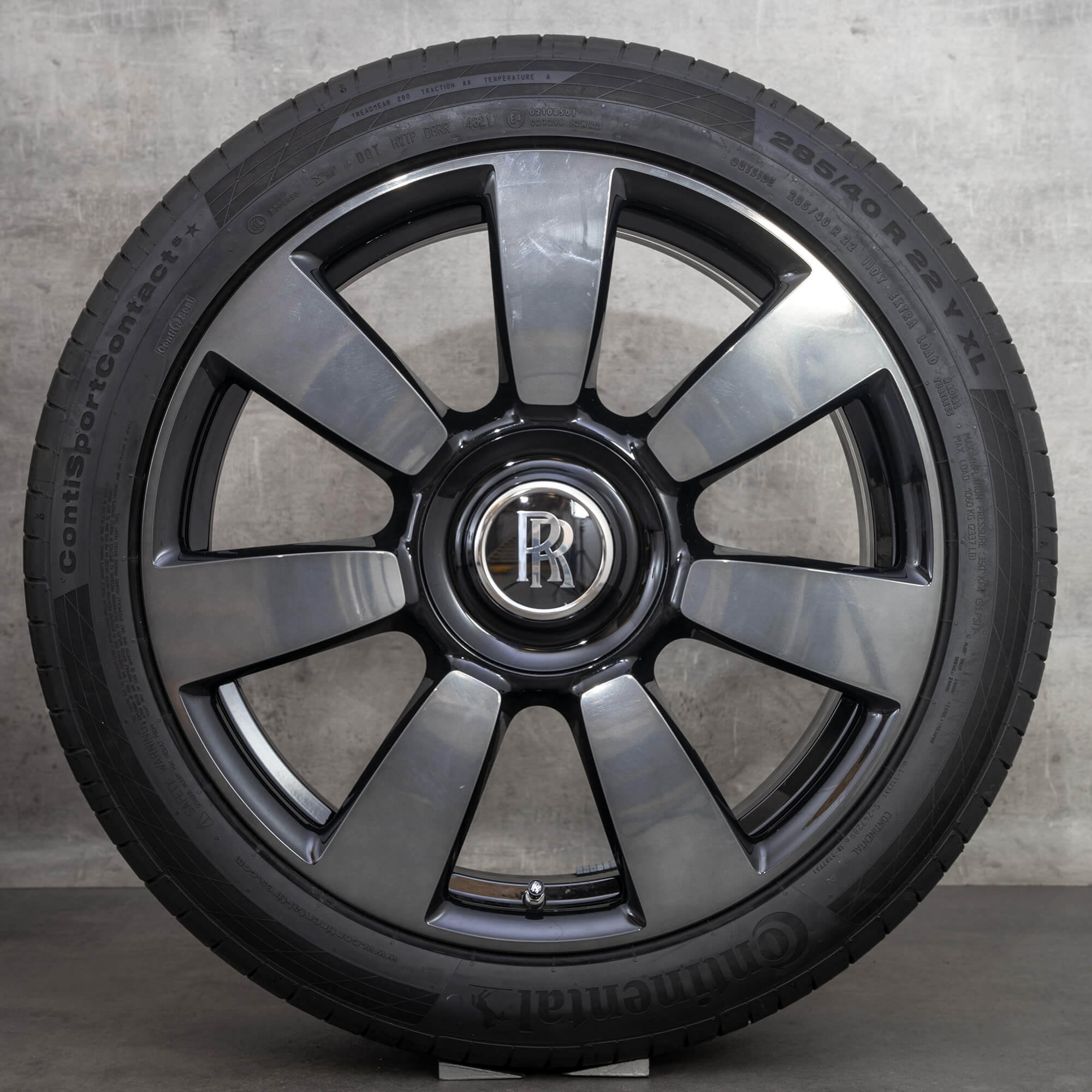 Originale Rolls Royce Cullinan vinterhjul 22 tommers RR31 felger 6884712 6884713 svart polert