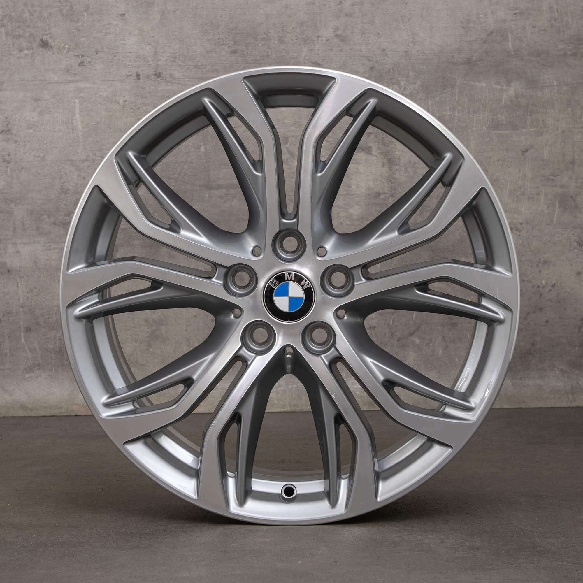 BMW X1 F48 X2 F39 18 inç jantlar stil 566 alüminyum 6856067 ferrik gri