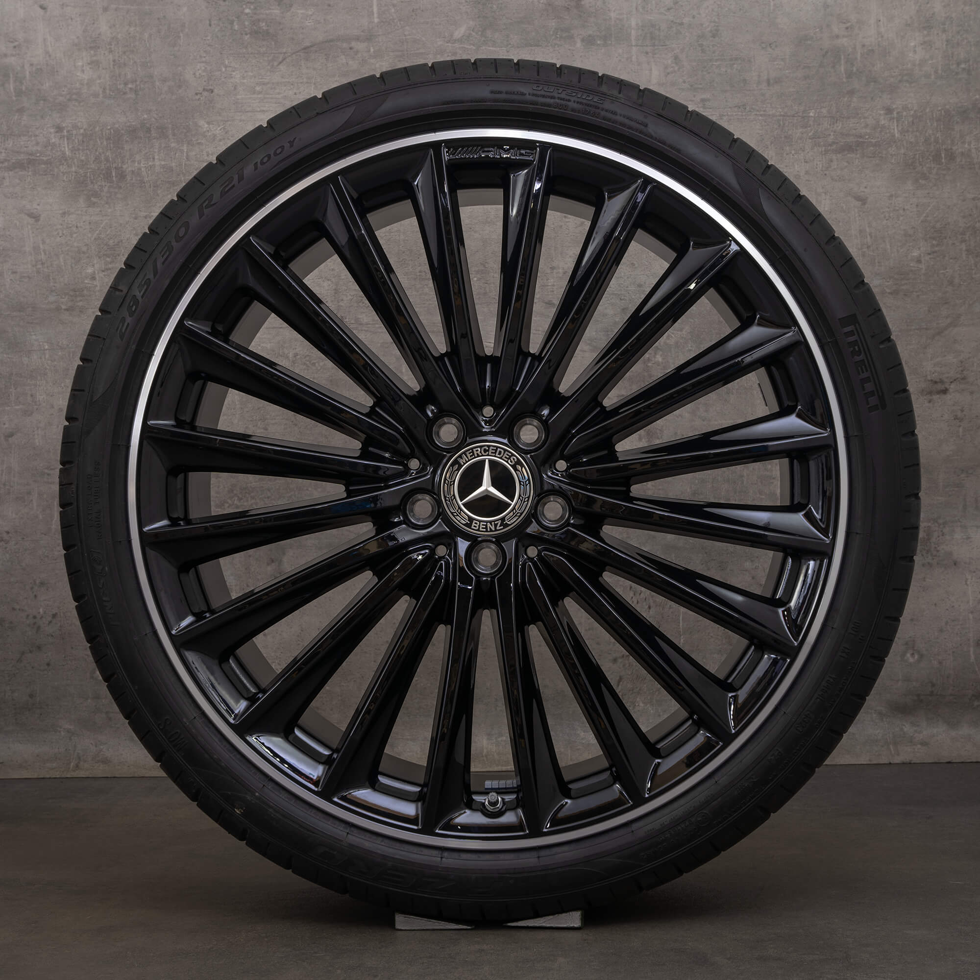 Oryginalne koła zimowe Mercedes Benz EQE AMG 21 cali V295 Felgi A2954012500 A2954012600 czarne Polerowane