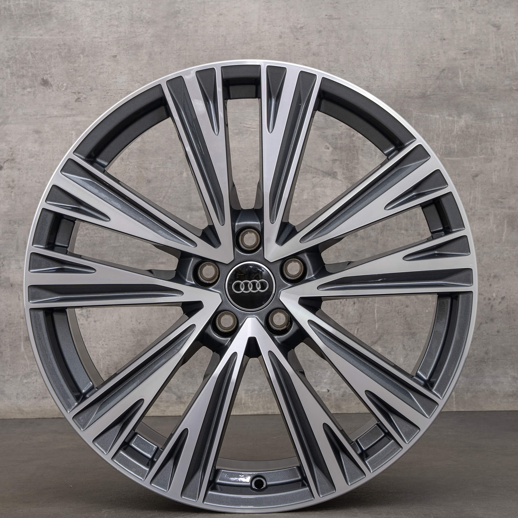 OEM Audi A6 S6 rims 20 inch 4K C8 F2 4K0601025J anthracite high