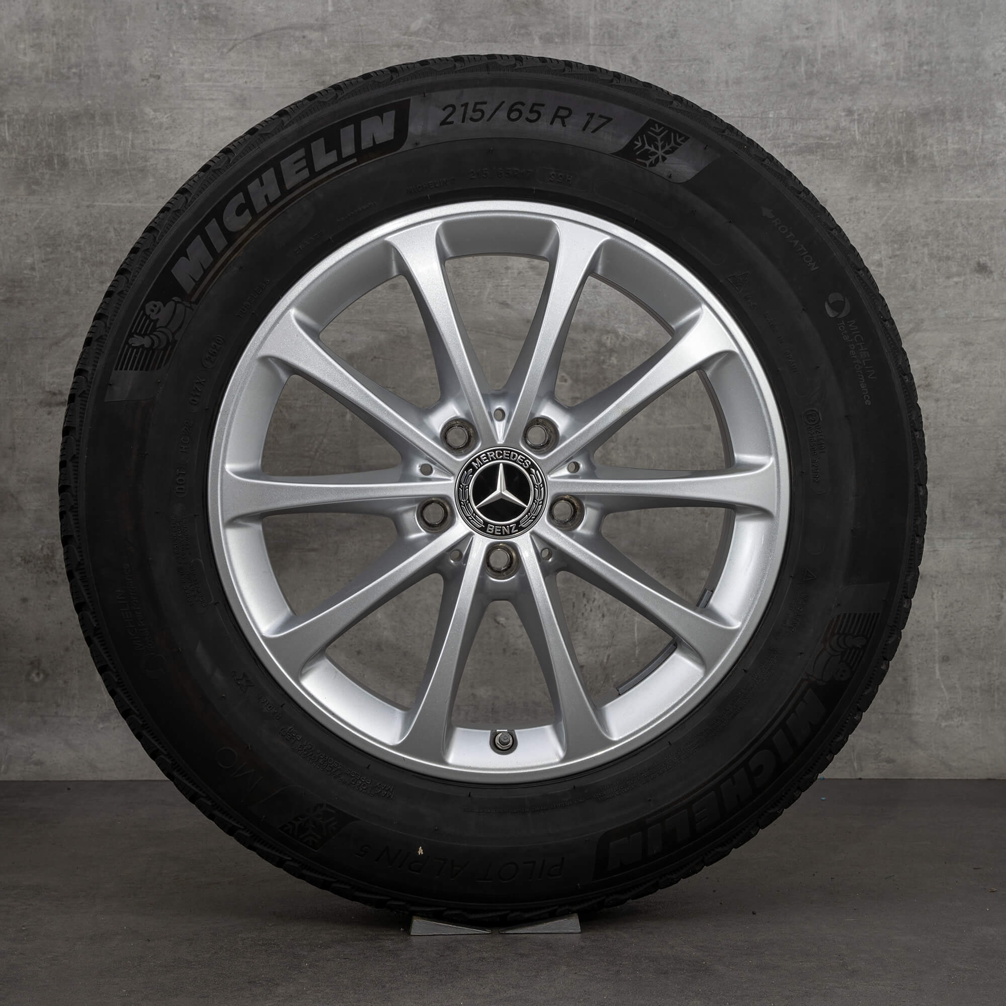 Mercedes 17 Zoll Felgen GLA GLB X247 H247 Winterräder Winterreifen A1774010300