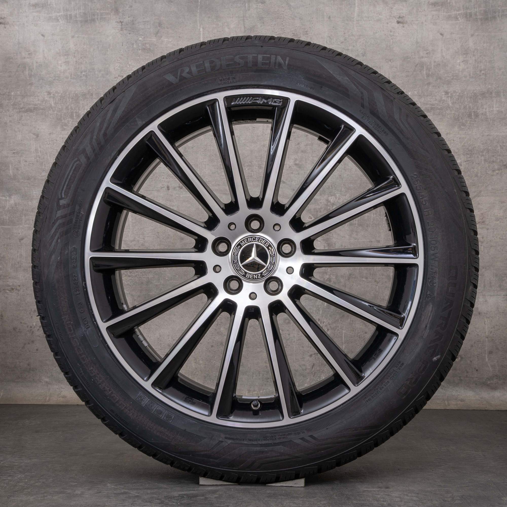 Original Mercedes Benz GLC AMG Felgen 20 Zoll C253 X253 Allwetterreifen A2534011900 schwarz glanzgedreht