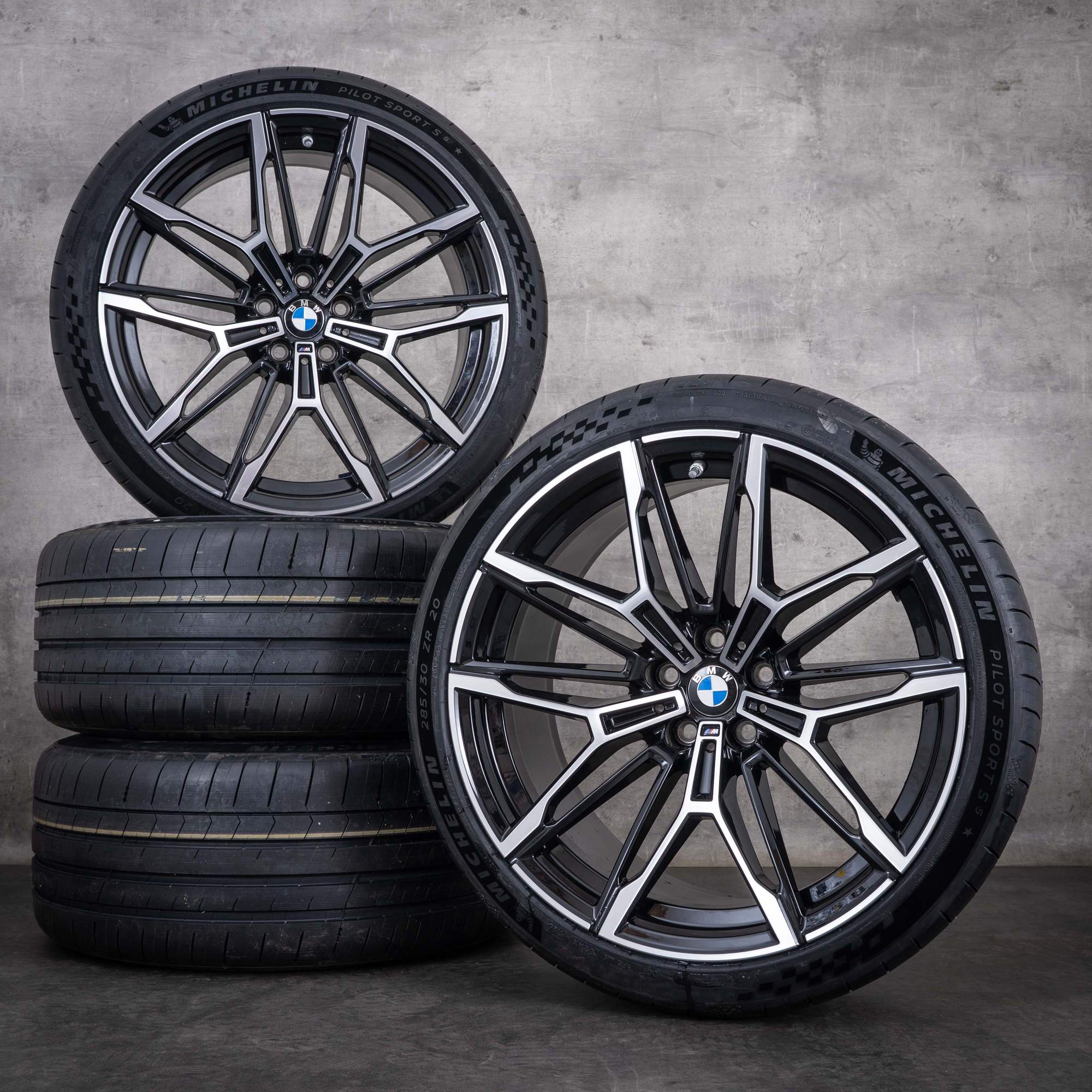 Oryginalne koła zimowe BMW M2 M3 M4 19 20 cali G87 G80 G81 G82 G83 felgi stylizowane 930 M nr kat 7882869 7882870 czarne z efektem diamond cut NOWE