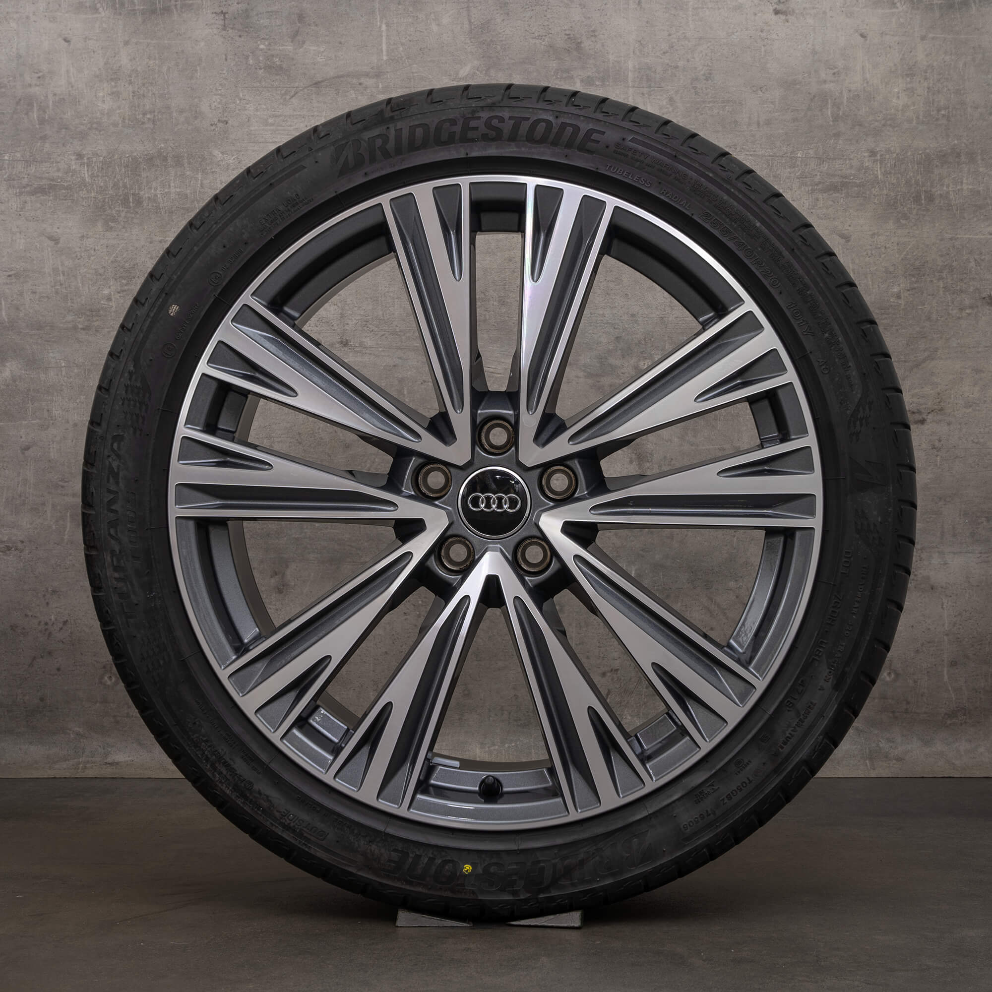 Alkuperäiset Audi A6 S6 vanteet 20 tuuman 4K C8 F2 kesävanteet 4K0601025J antrasiitti, kiiltävä